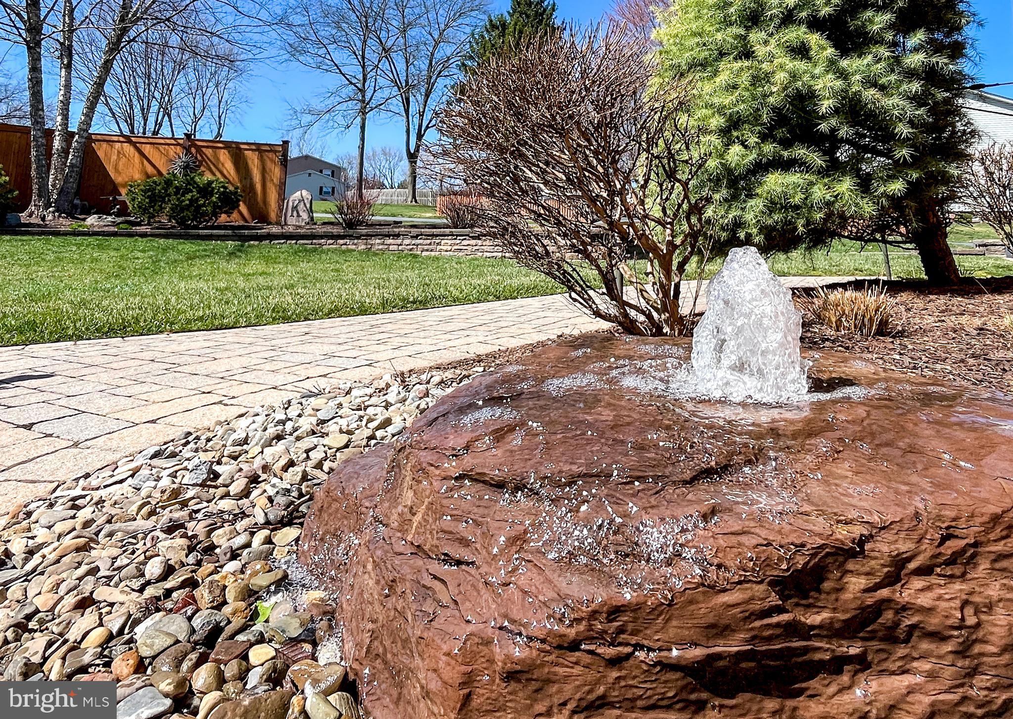 WATERSIDE - Residential