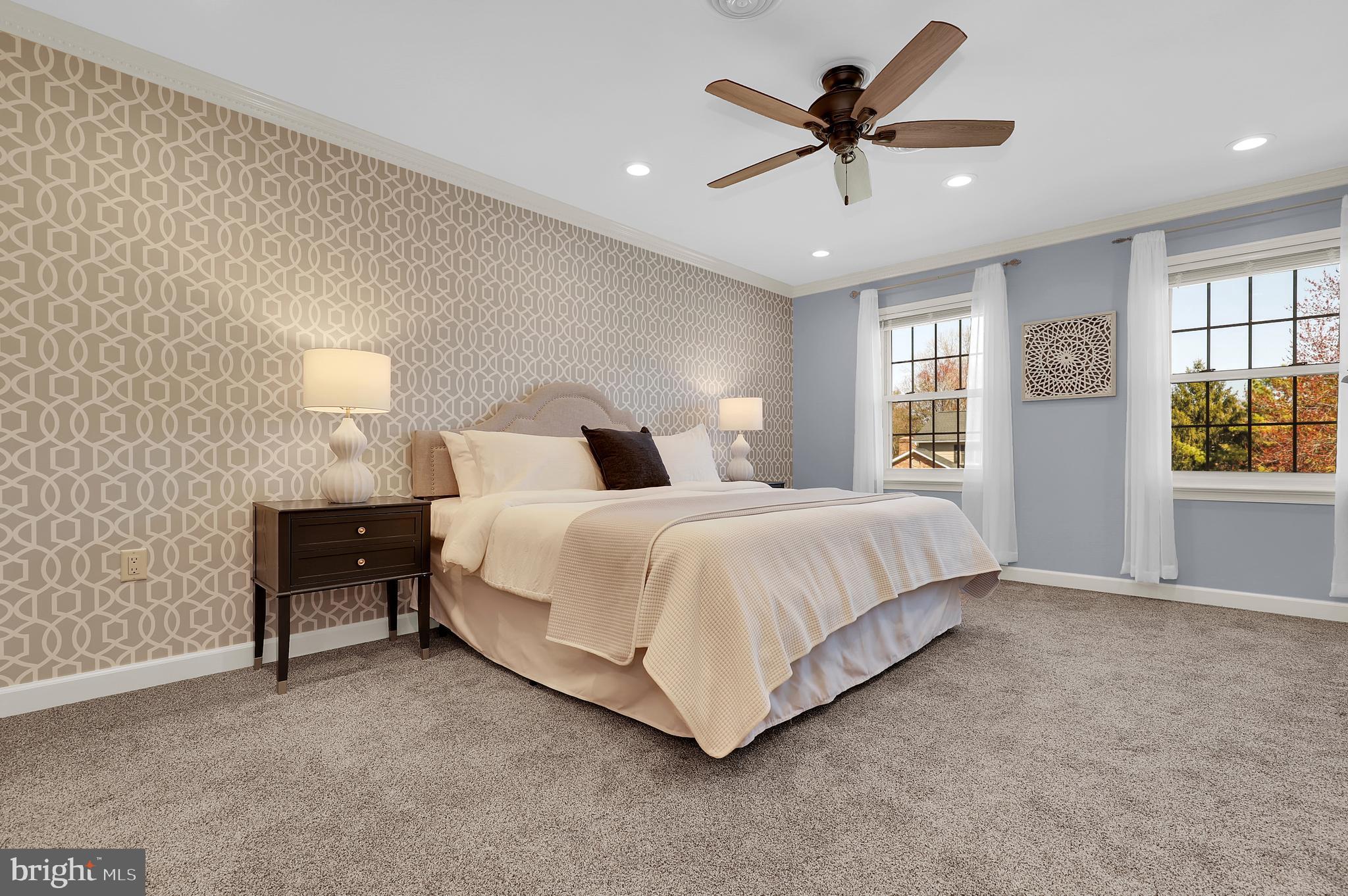 WATERSIDE - Residential