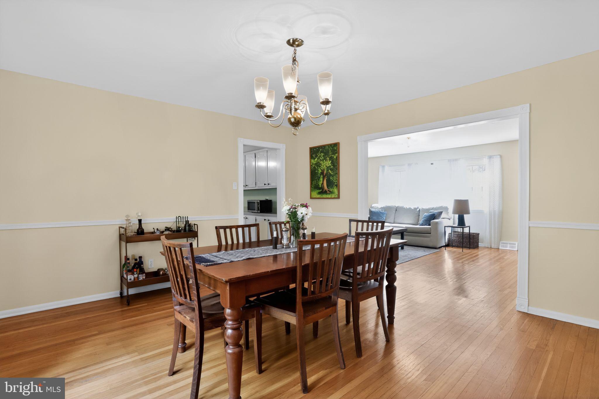 THE PINES - Residential