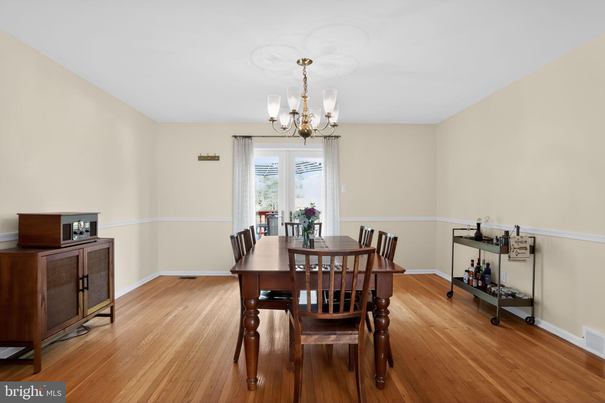 THE PINES - Residential