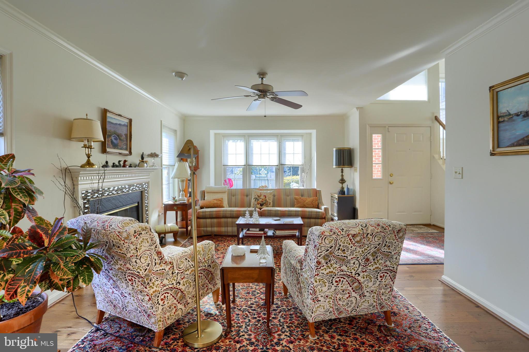 CAMBRIDGE COMMONS - Residential