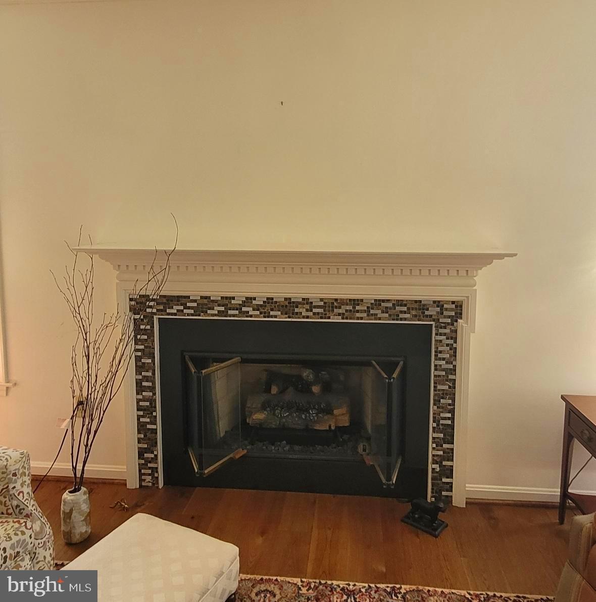 CAMBRIDGE COMMONS - Residential