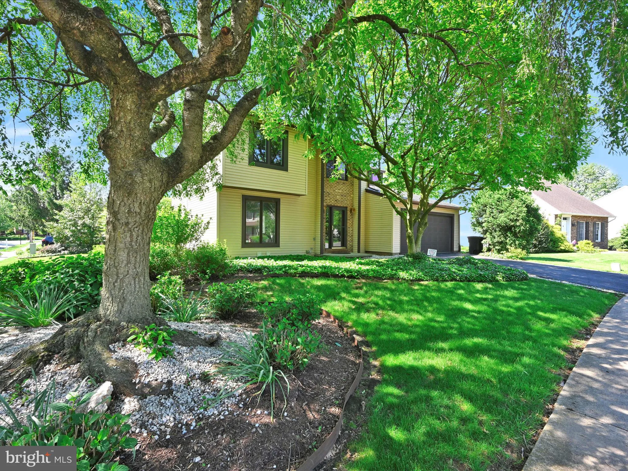 Lancaster, Pennsylvania 17601, United States, 3 Bedrooms Bedrooms, ,3 BathroomsBathrooms,Residential,Active,129244