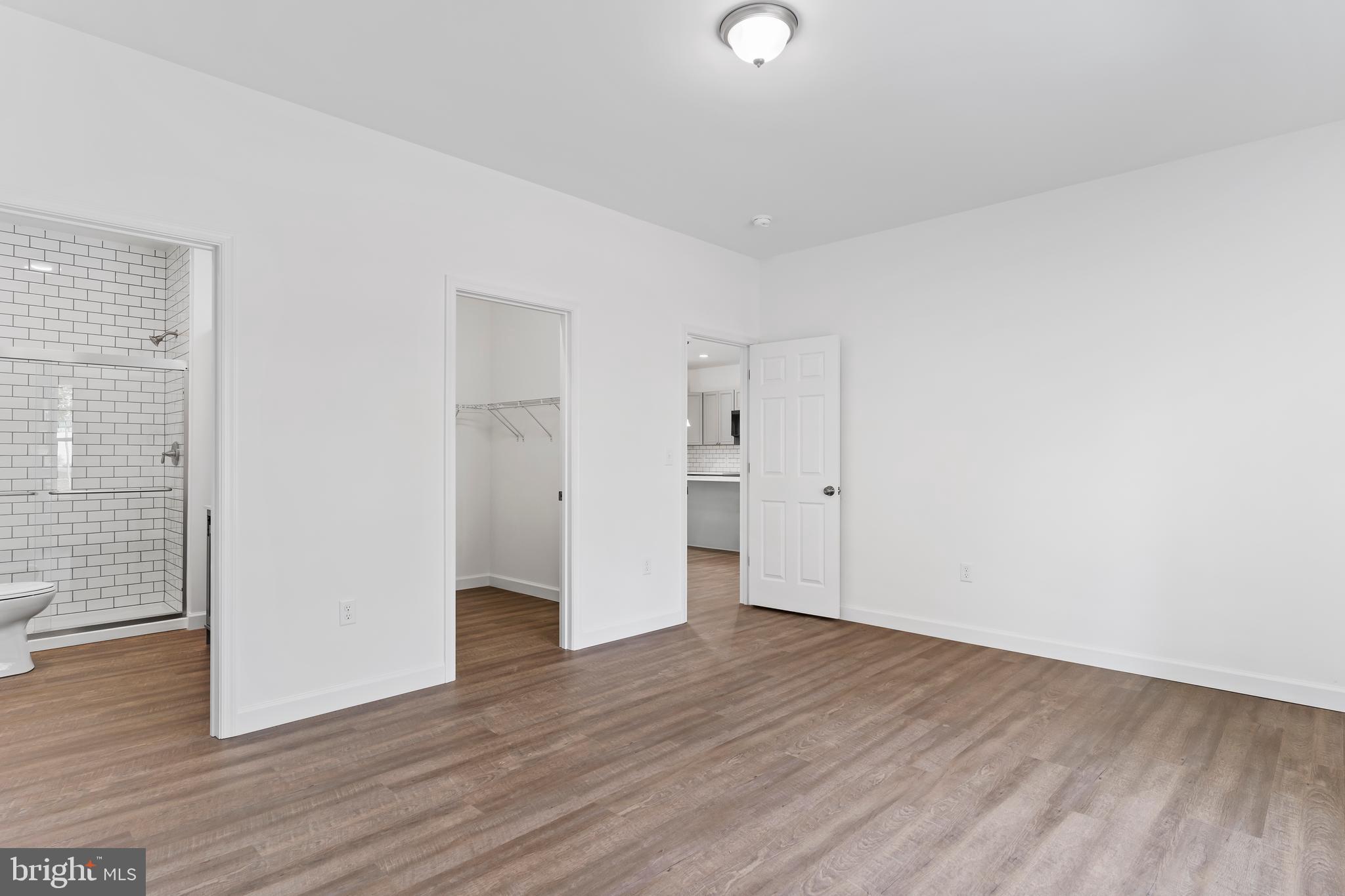 MOUNTAIN VIEW - Residential