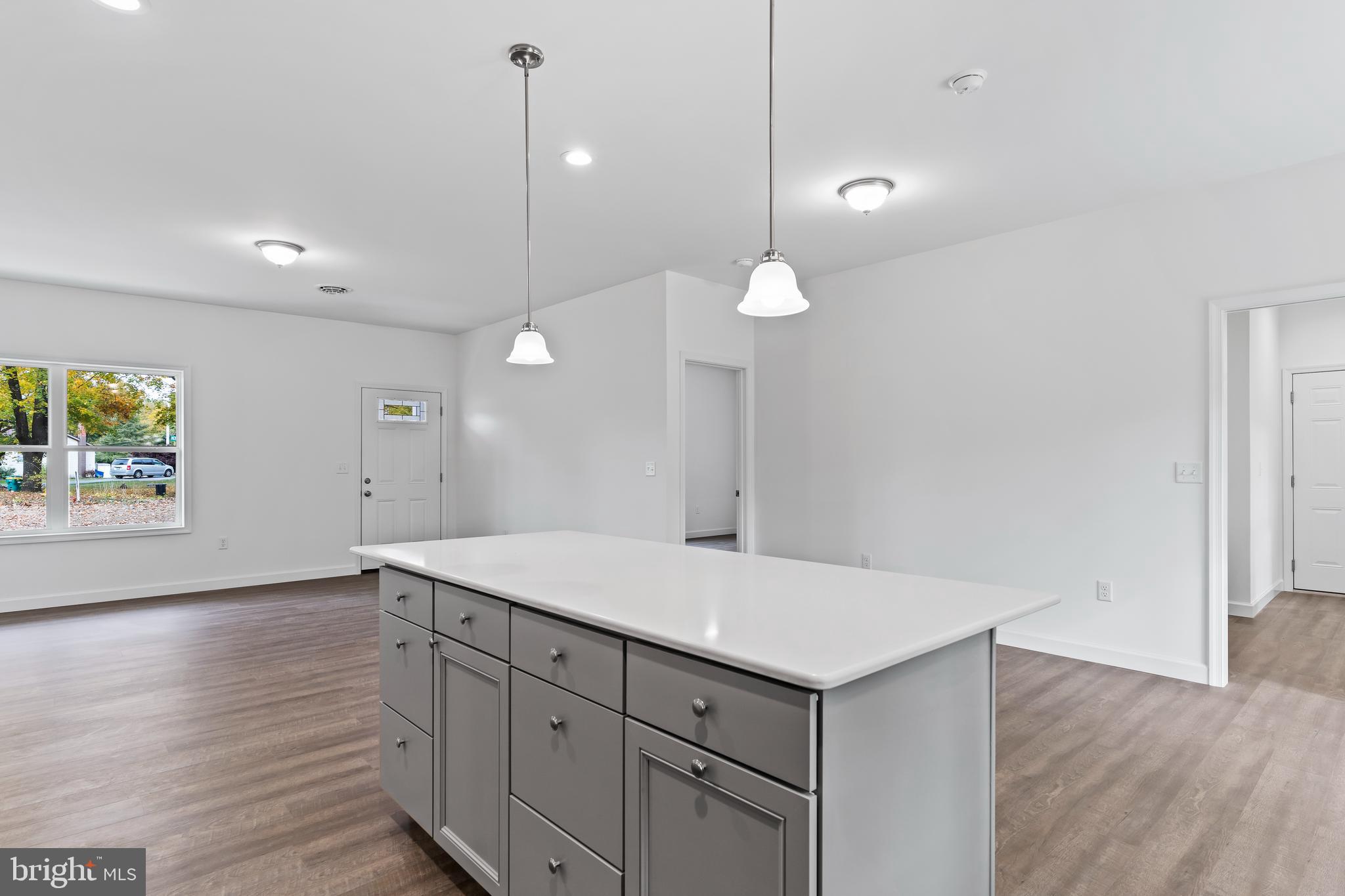 MOUNTAIN VIEW - Residential