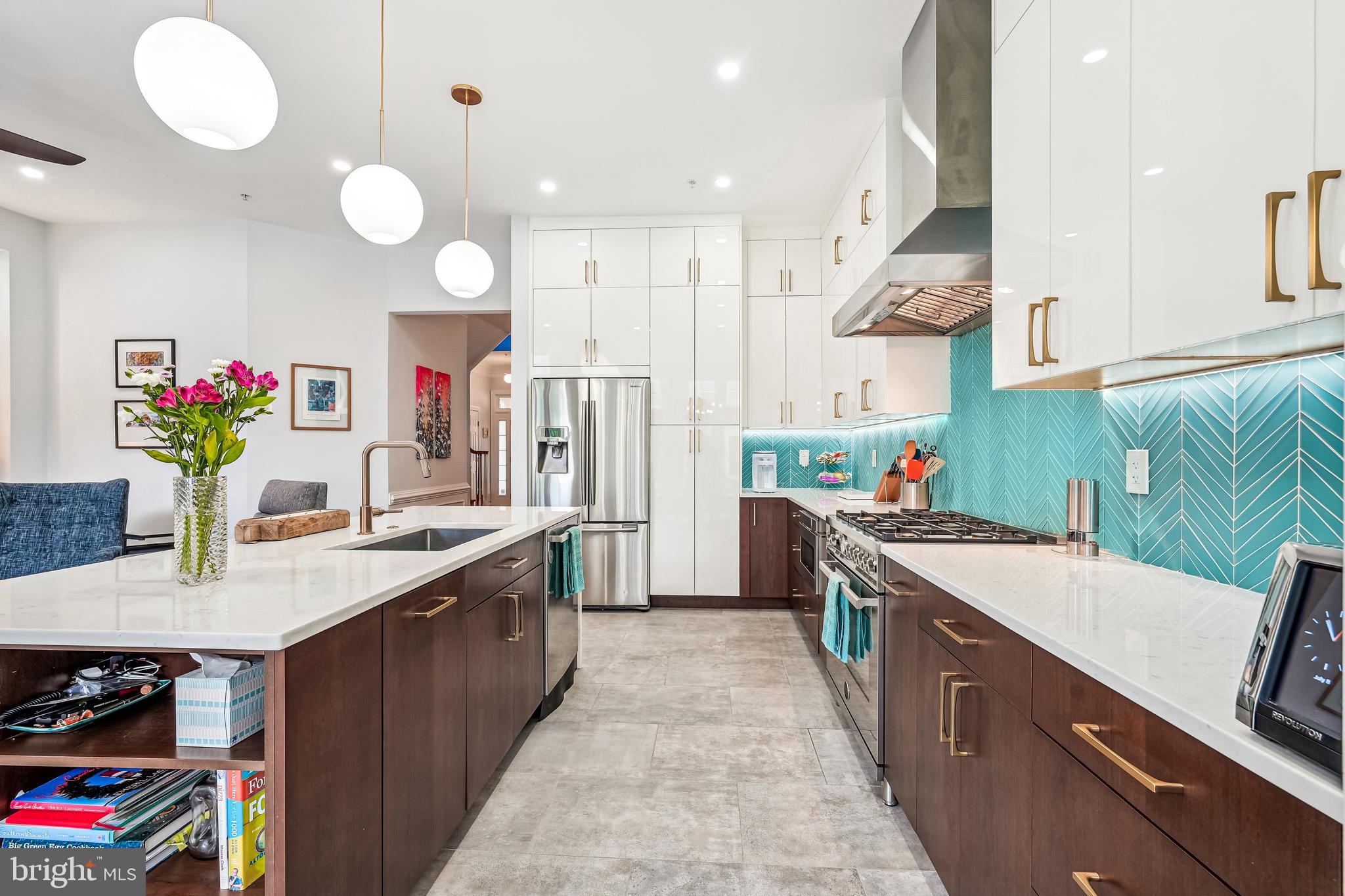 1111 PLEASANT DRIVE