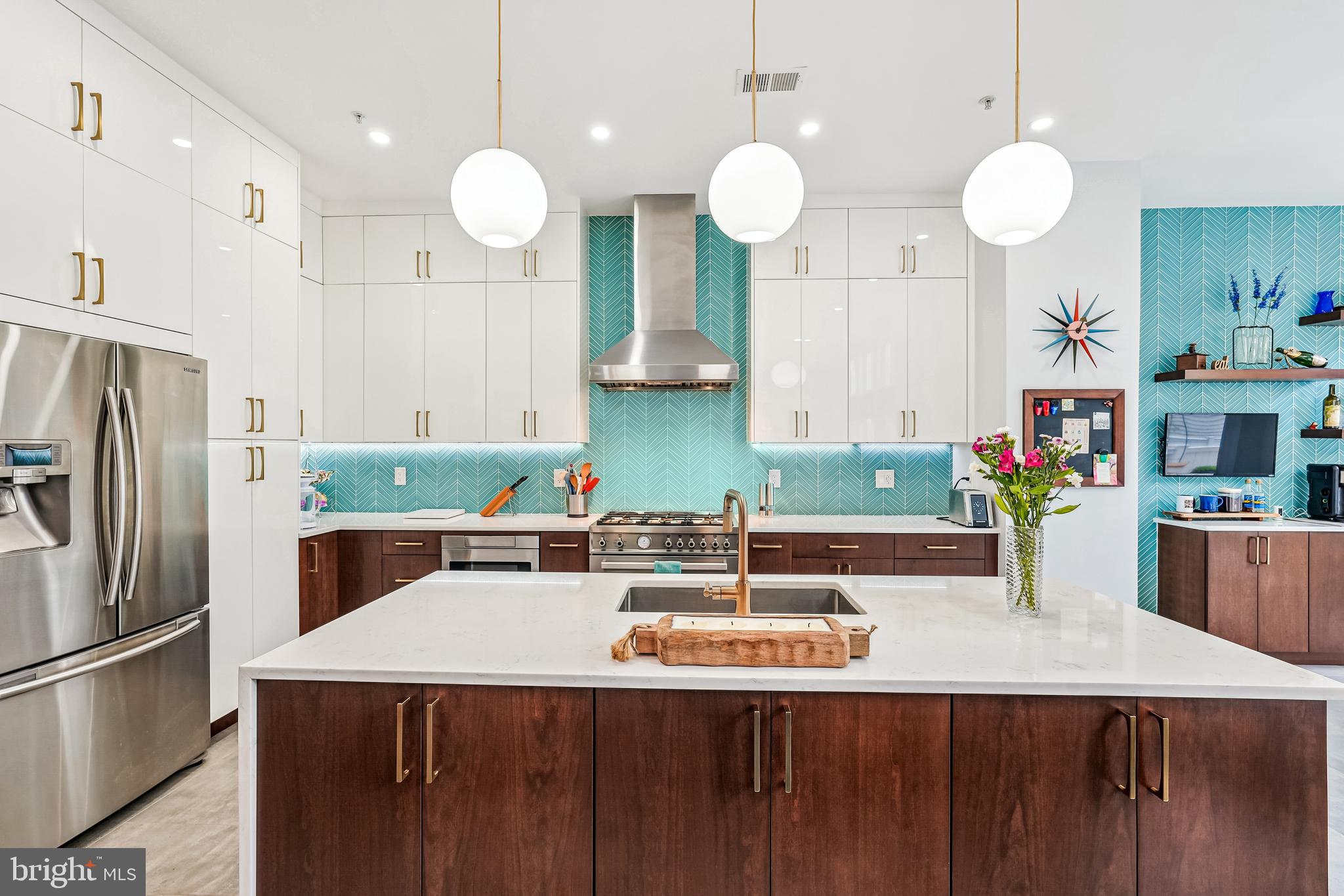 1111 PLEASANT DRIVE