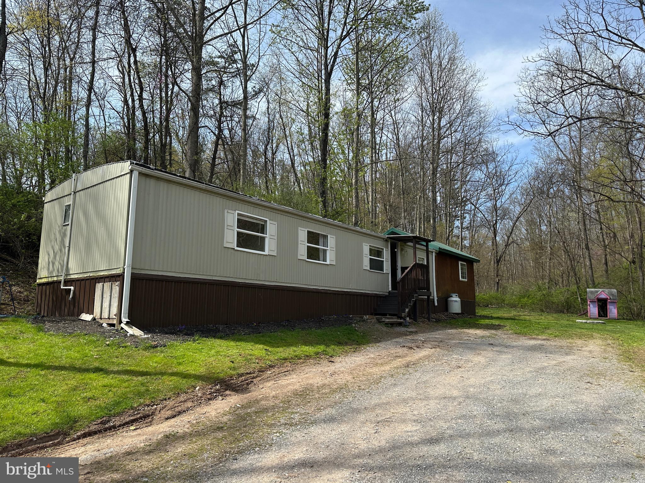 NONE AVAILABLE - Residential Lease