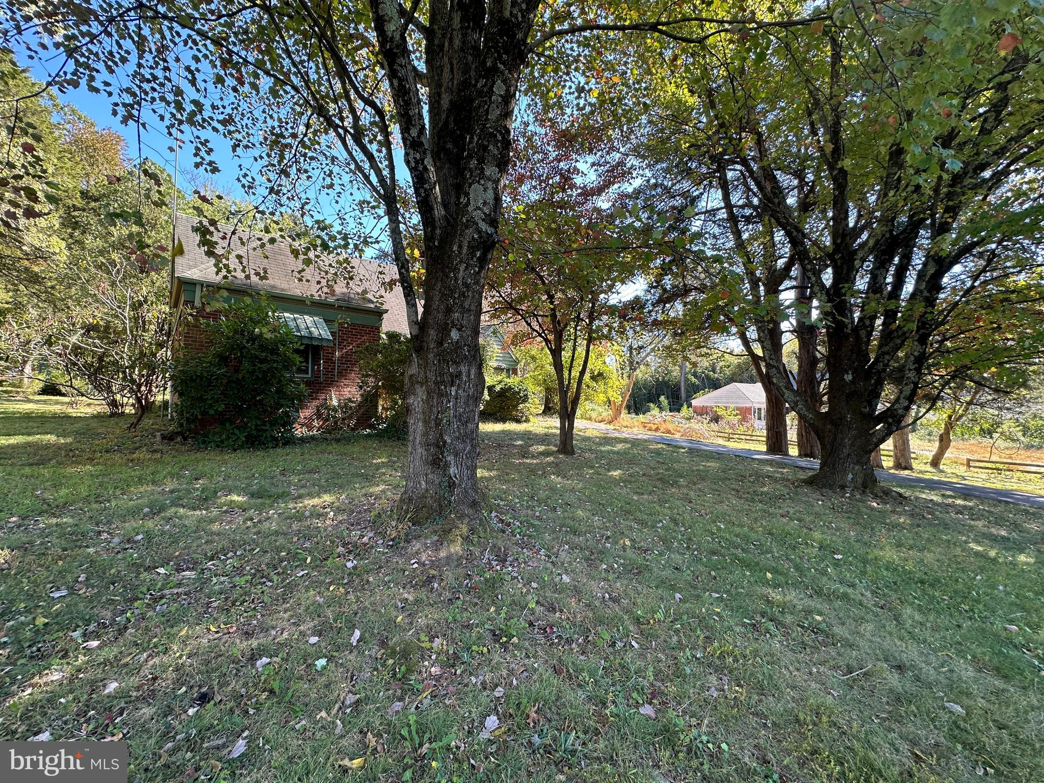 WAKEFIELD FOREST - Residential