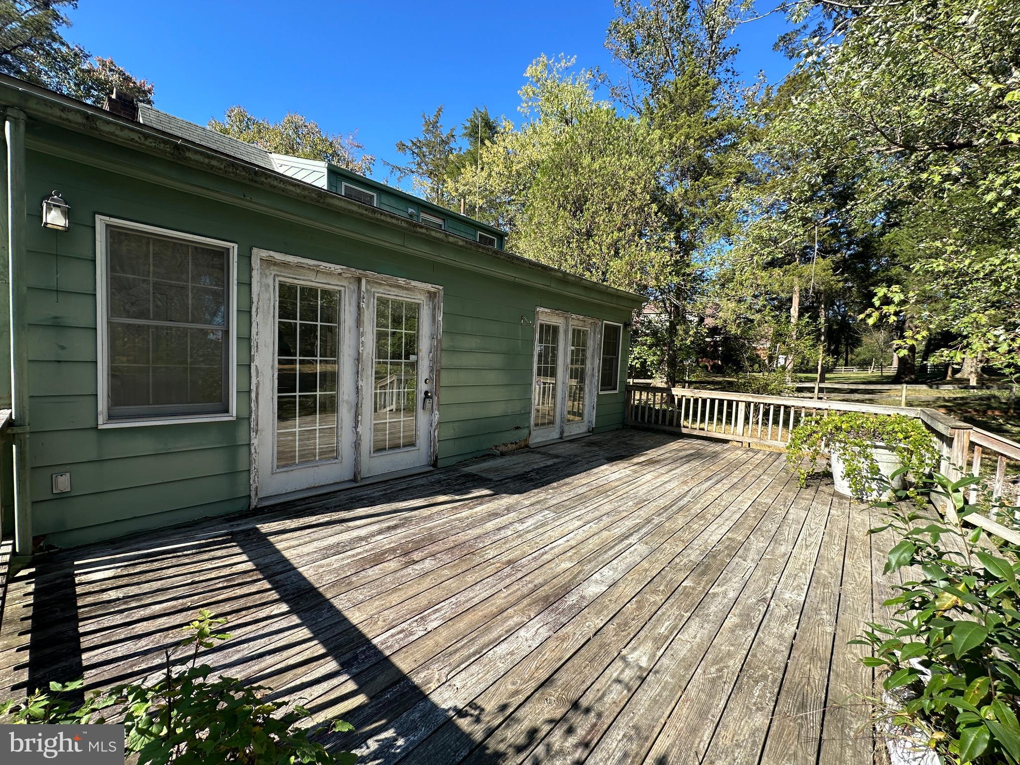 WAKEFIELD FOREST - Residential