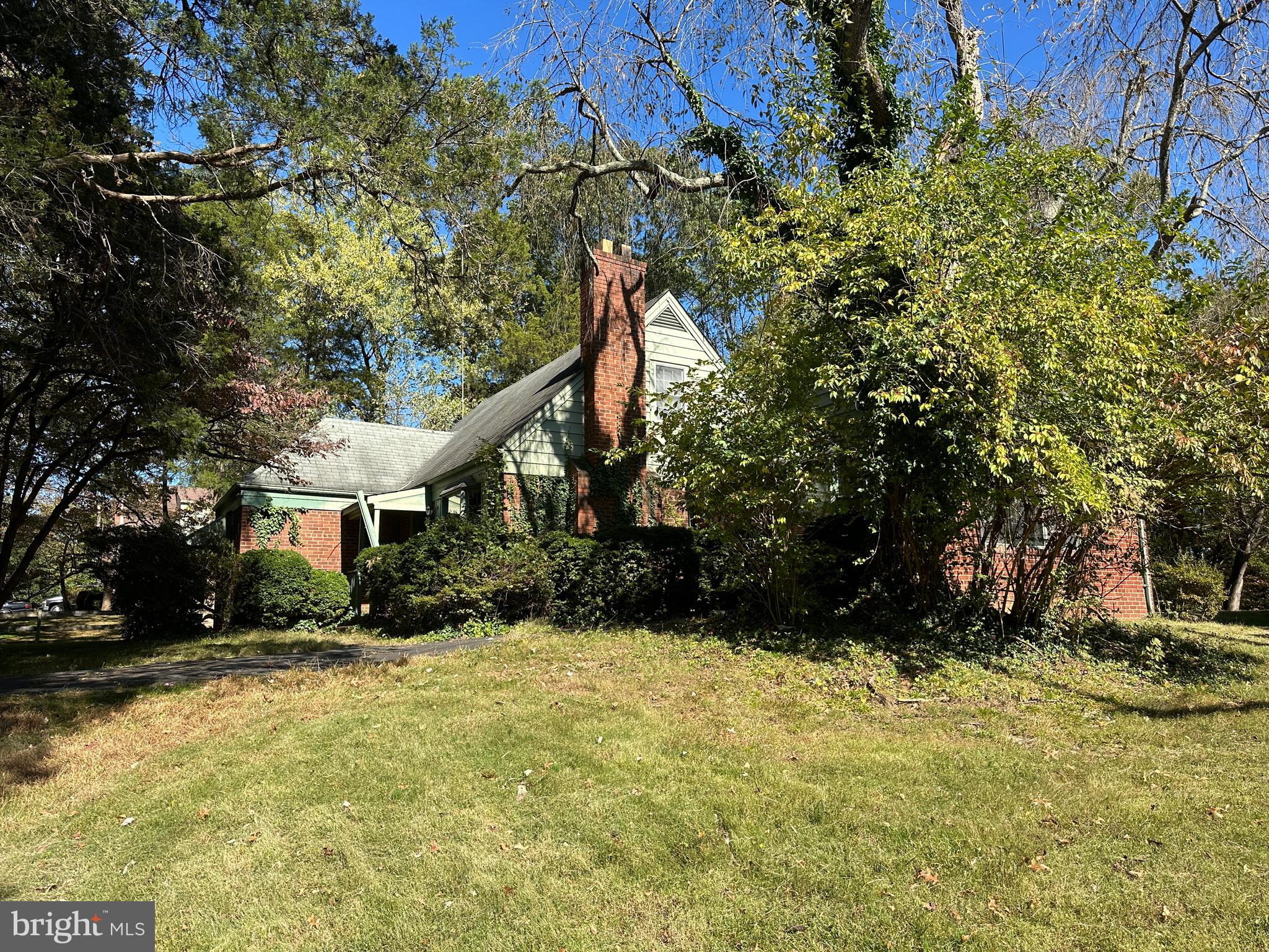 WAKEFIELD FOREST - Residential