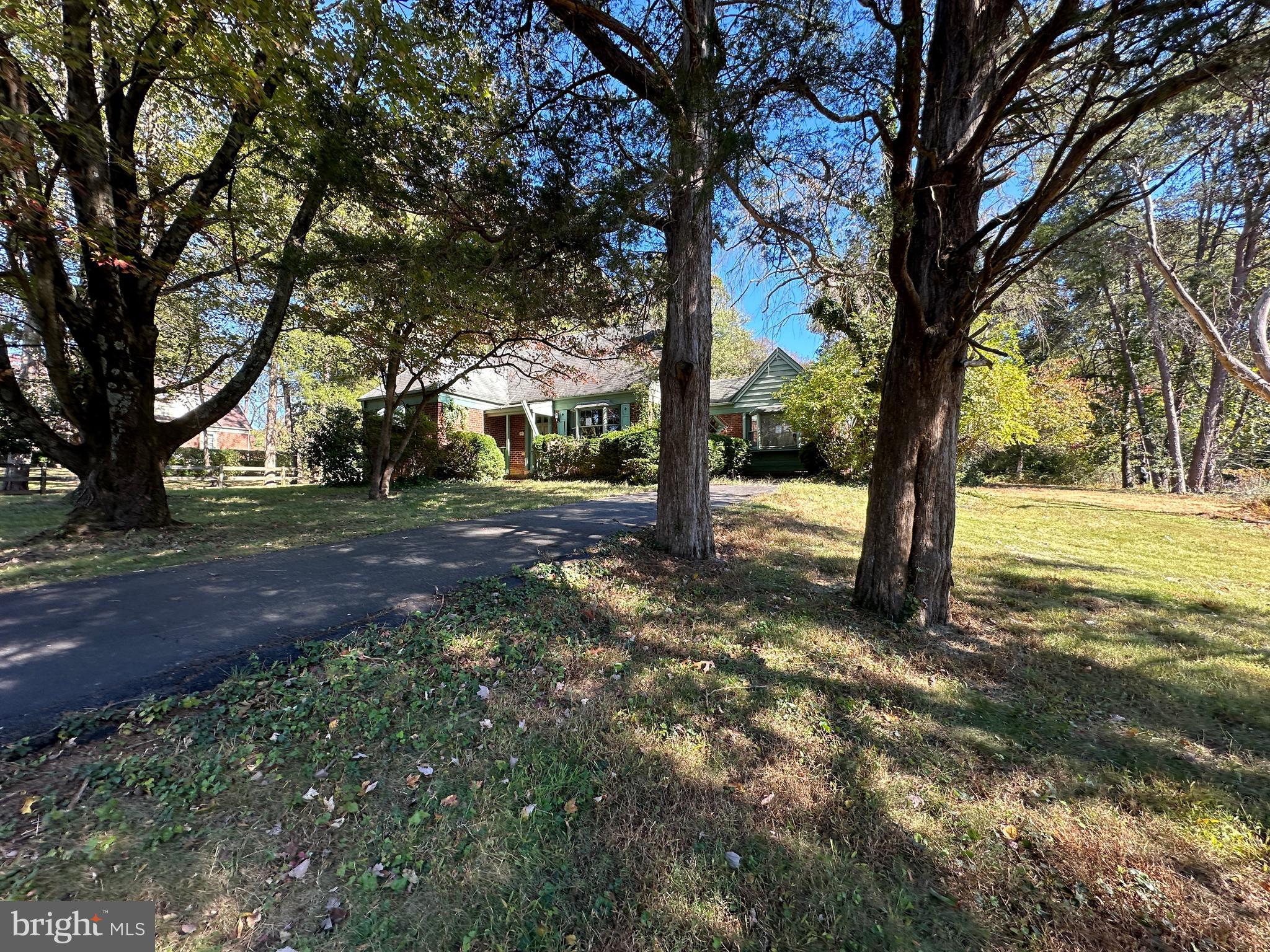 WAKEFIELD FOREST - Residential