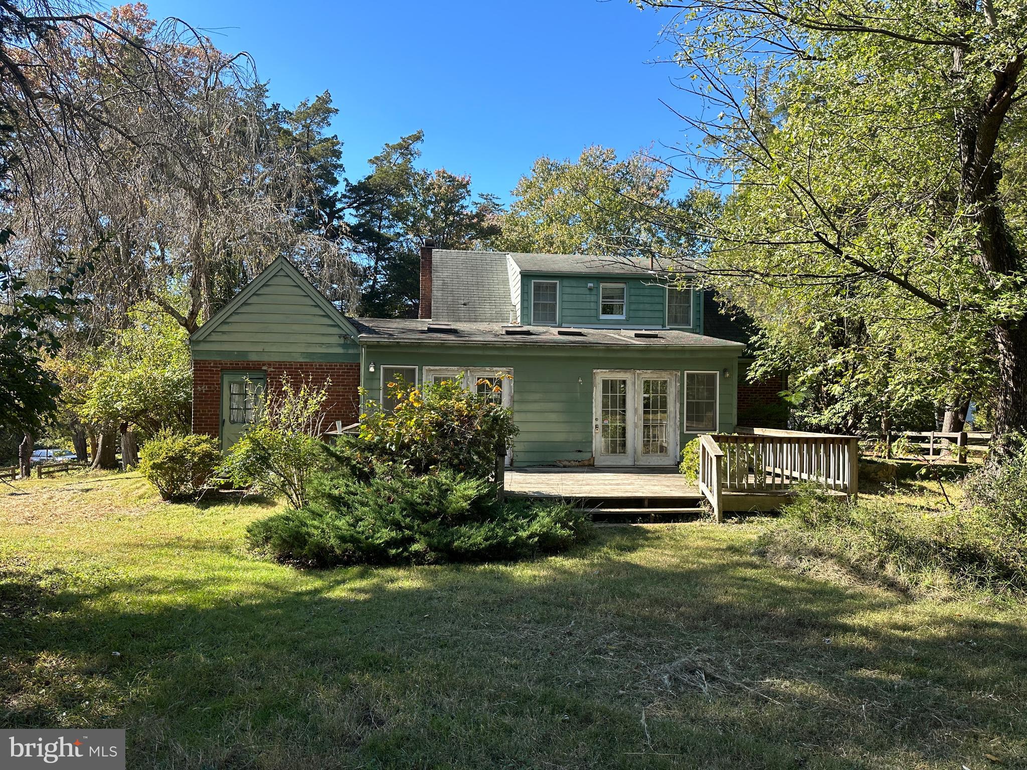 WAKEFIELD FOREST - Residential