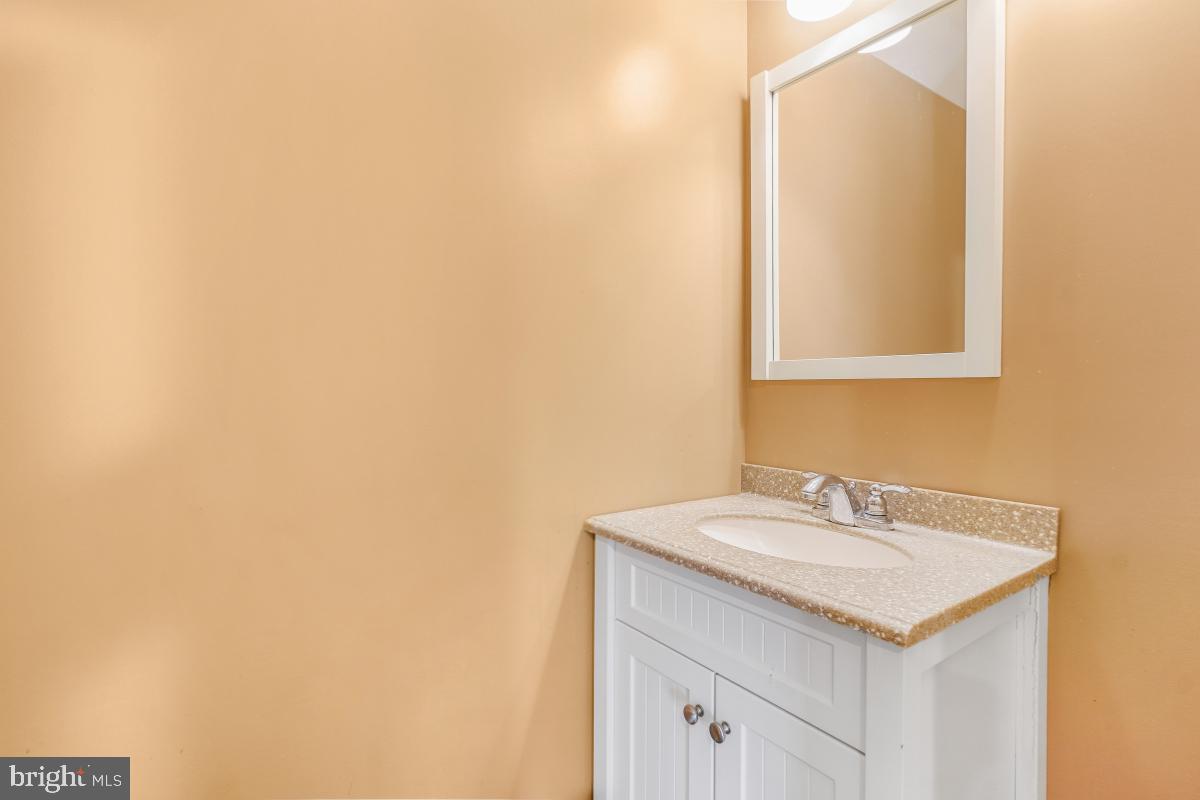 PINEY RIDGE VILLAGE - Residential Lease