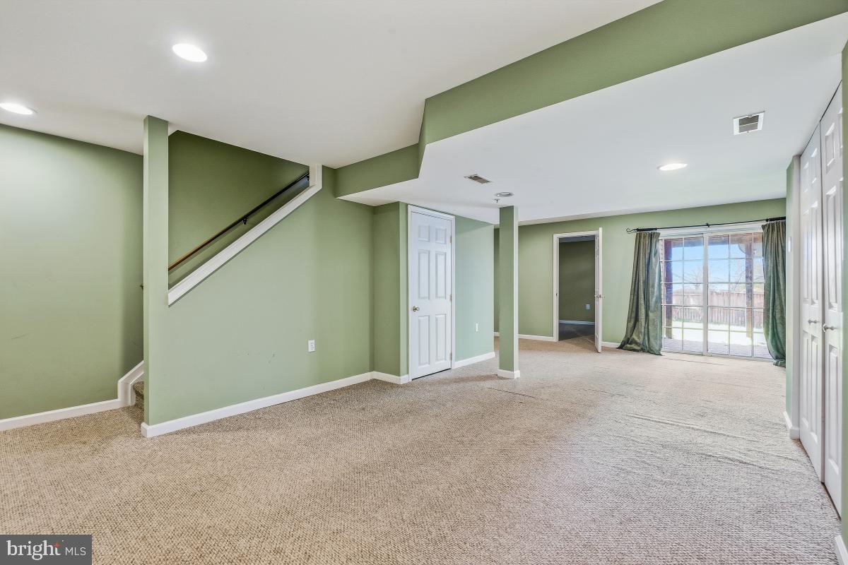 PINEY RIDGE VILLAGE - Residential Lease