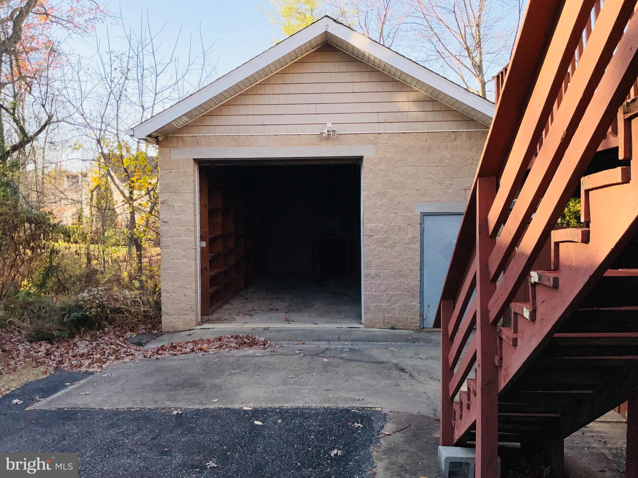 SACKVILLE - Residential