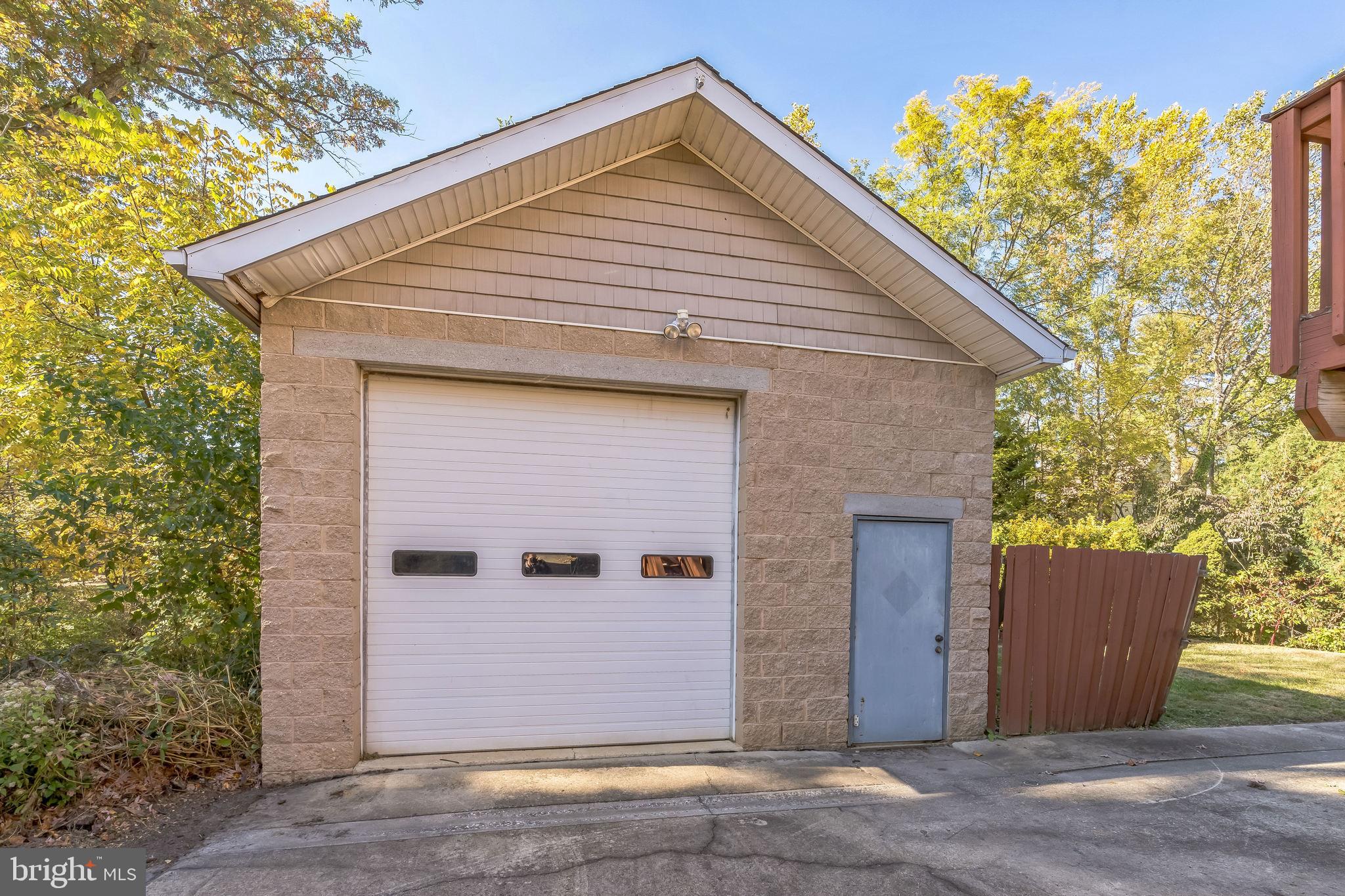 SACKVILLE - Residential