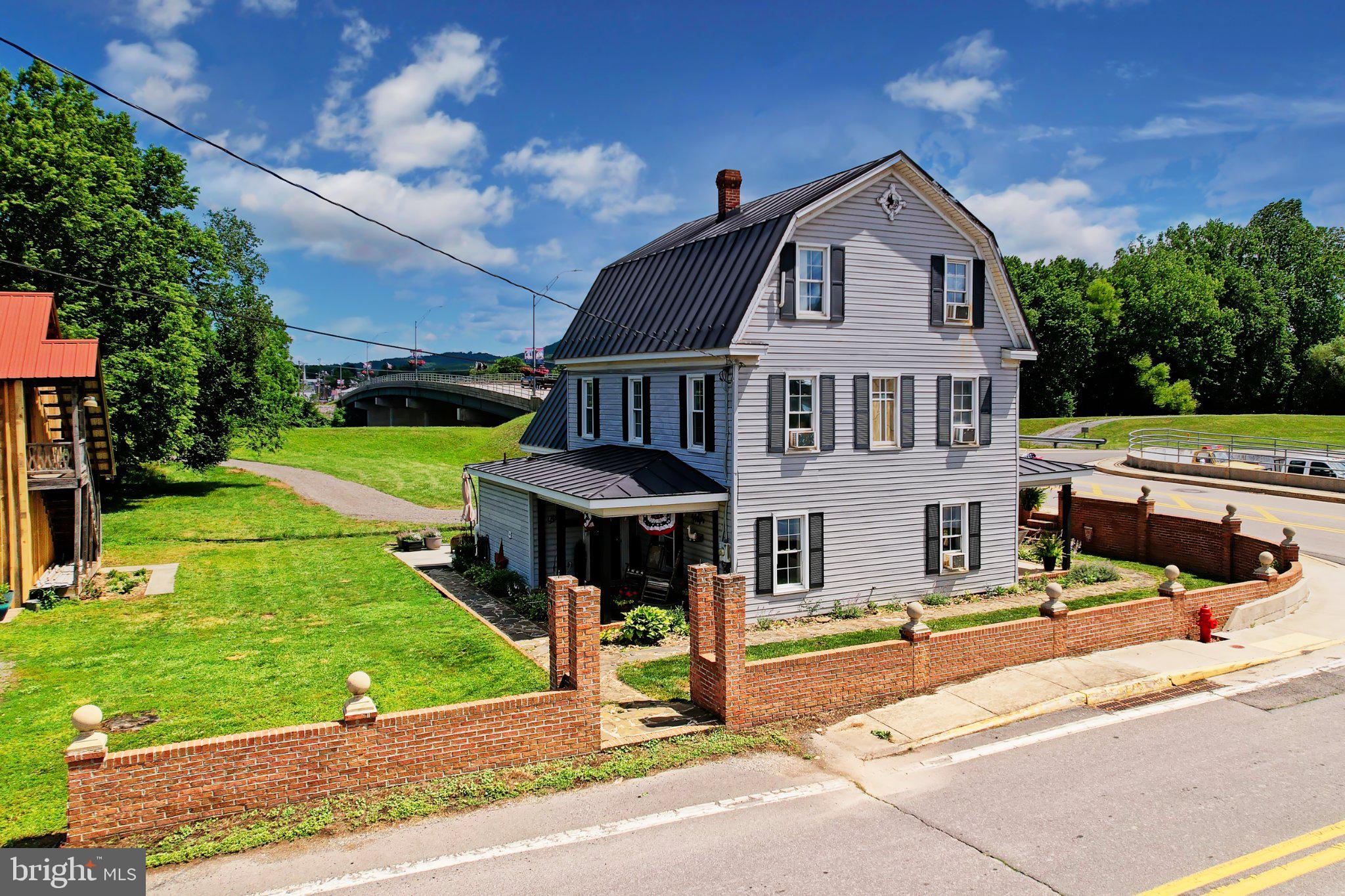 105 S MAIN STREET S