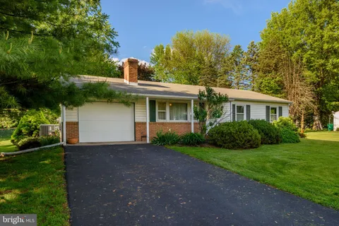 1310 Pelham Road, Harrisburg, PA 17110 - MLS#: PADA2045122