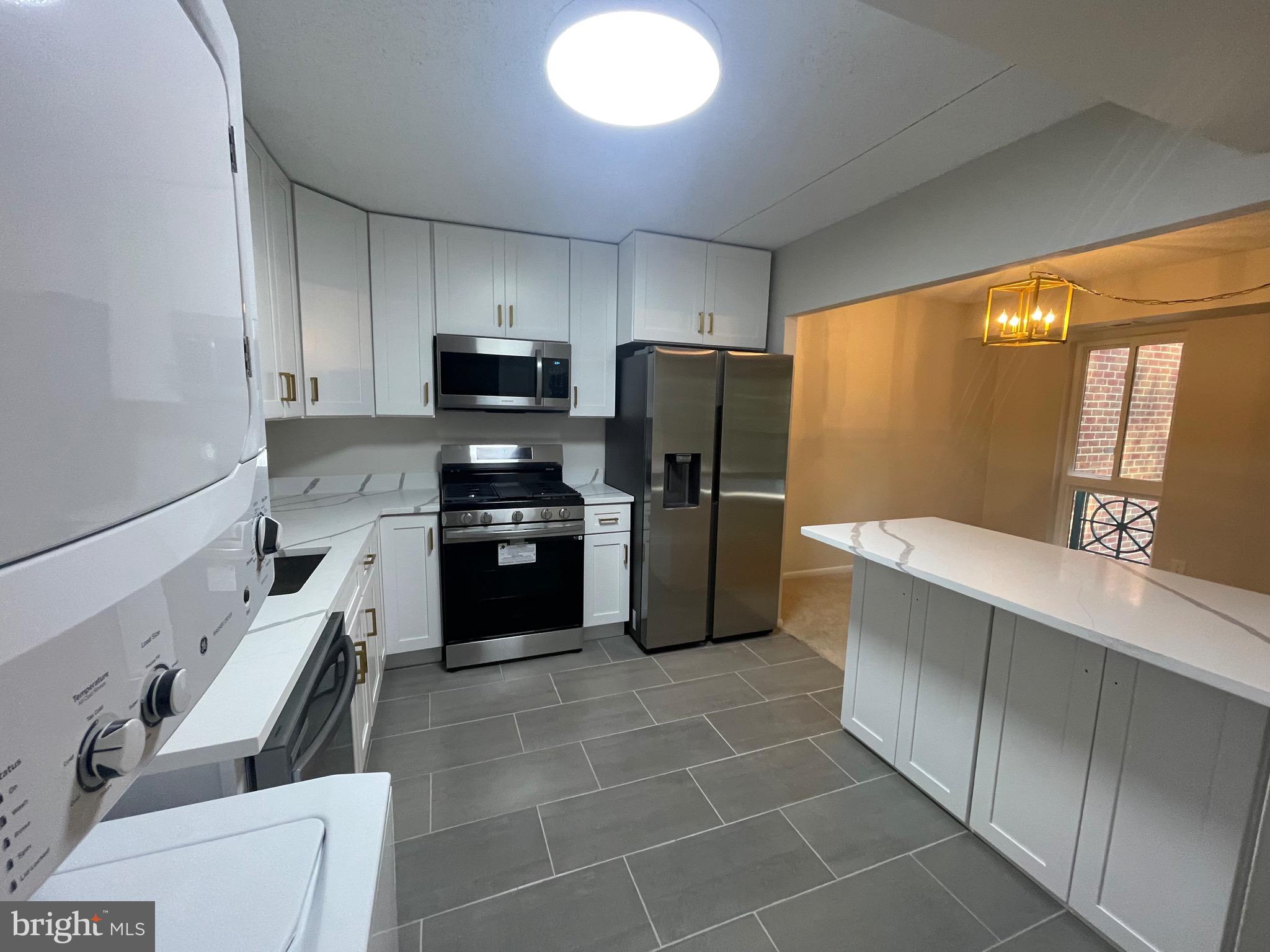 HUNTERS WOODS VILLAGE - Residential Lease