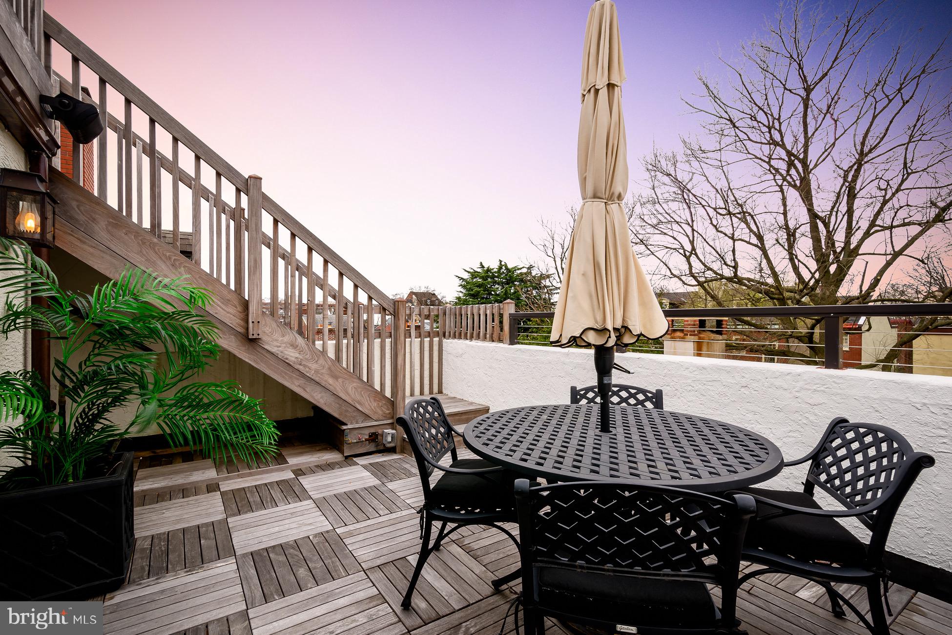 SOCIETY HILL - Residential