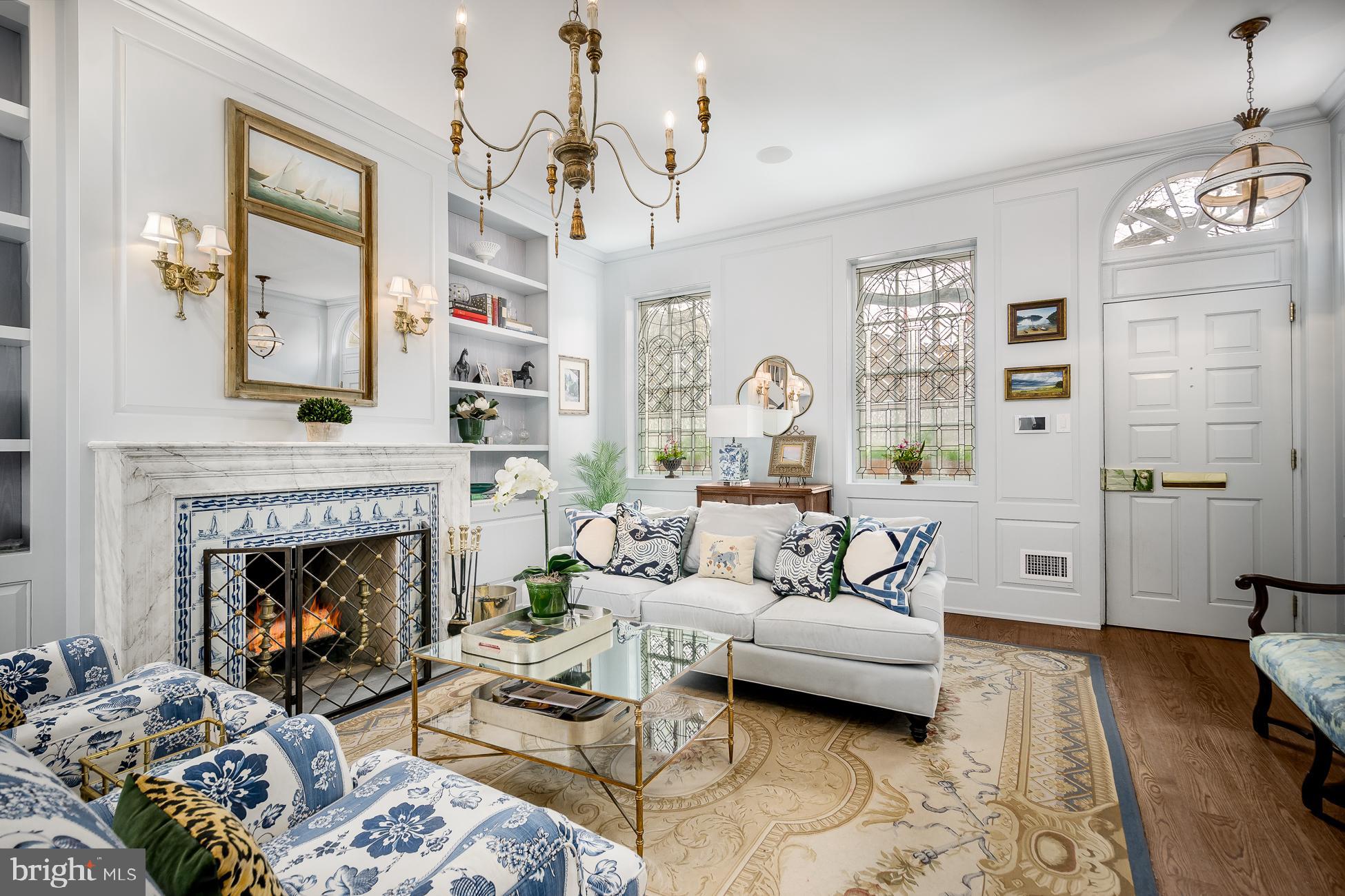 SOCIETY HILL - Residential