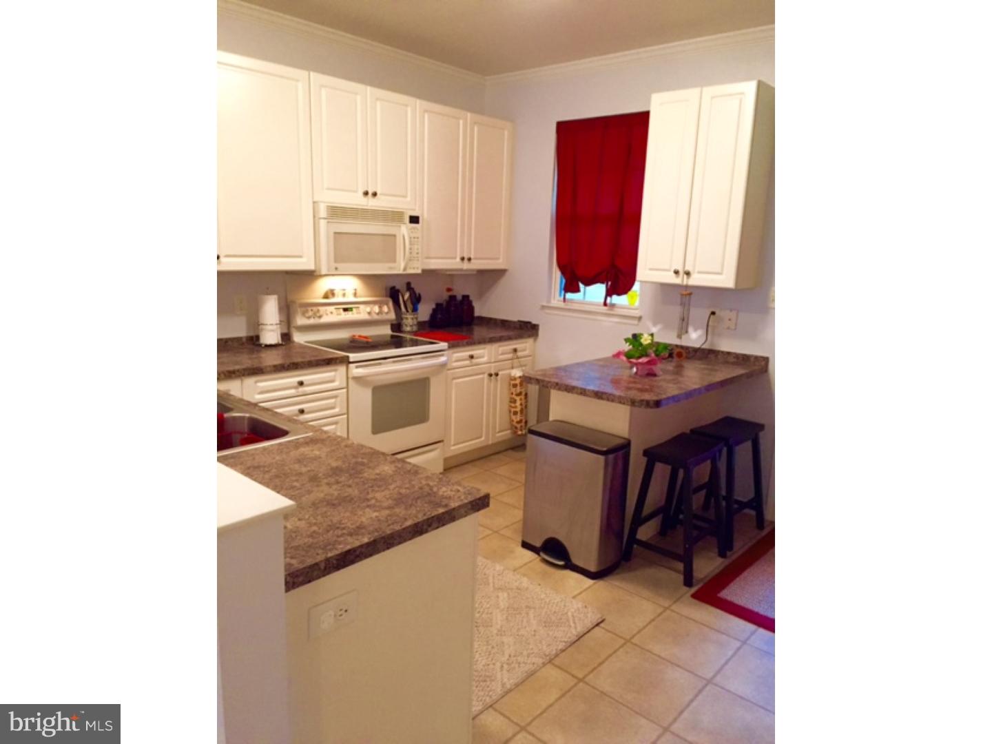 DOGWOOD PL - Residential