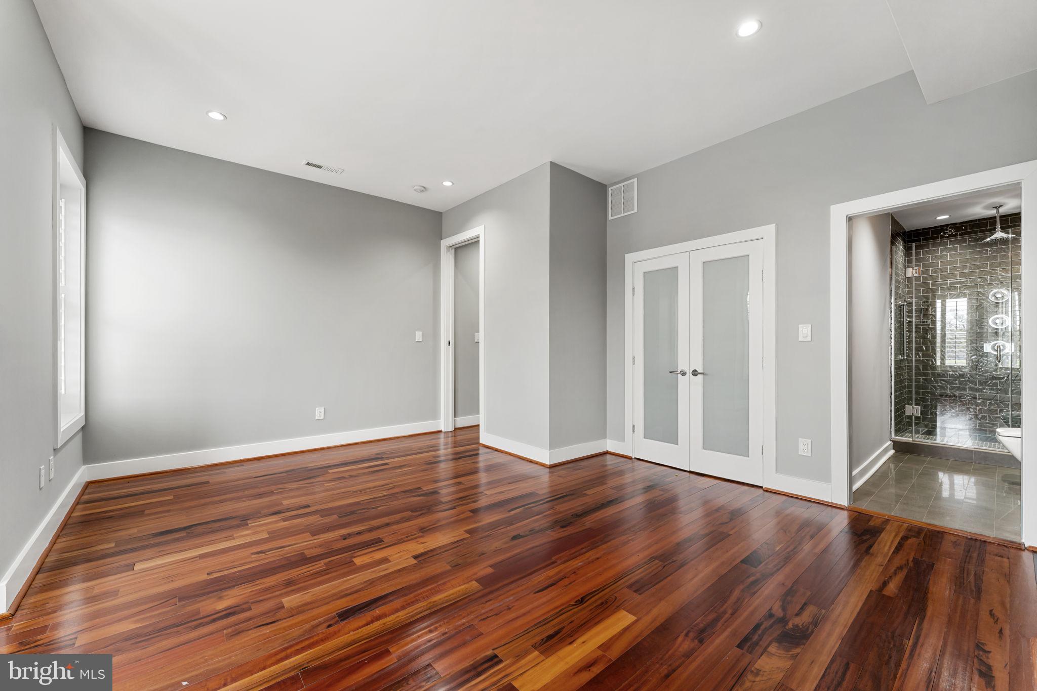 LEDROIT PARK - Residential Lease