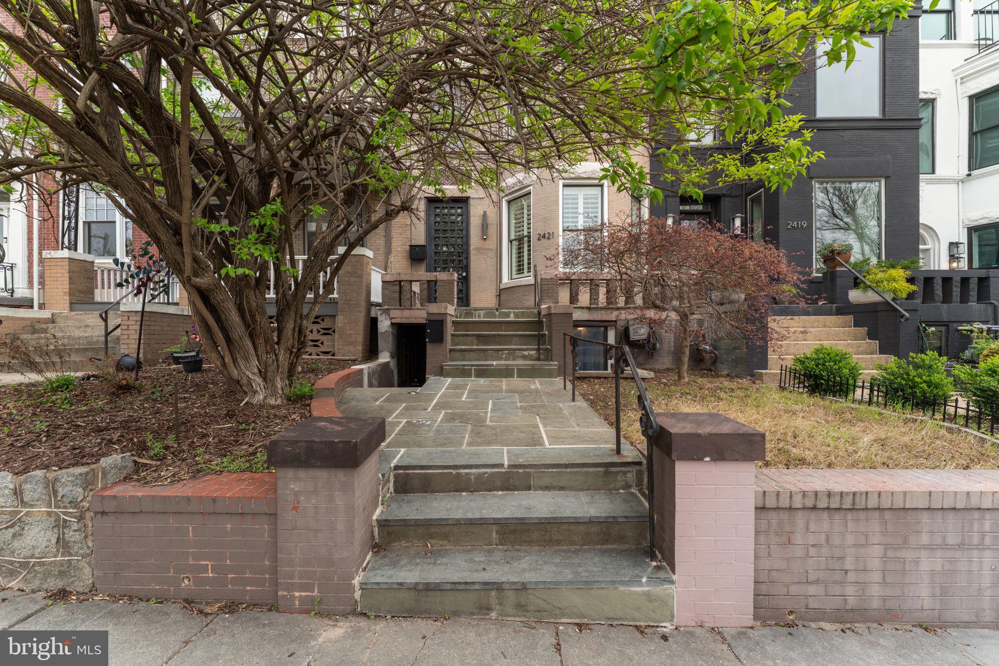 LEDROIT PARK - Residential Lease