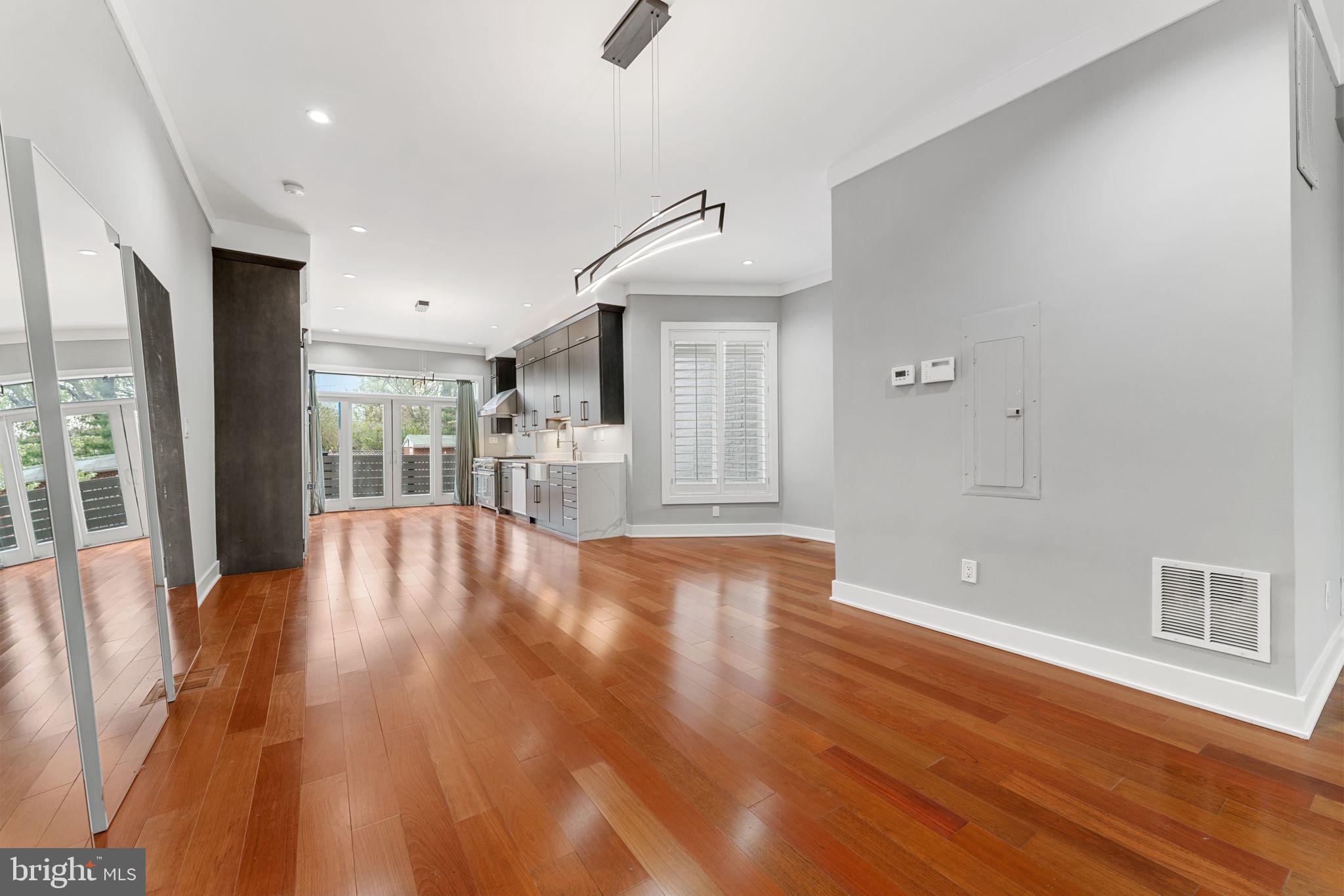 LEDROIT PARK - Residential Lease