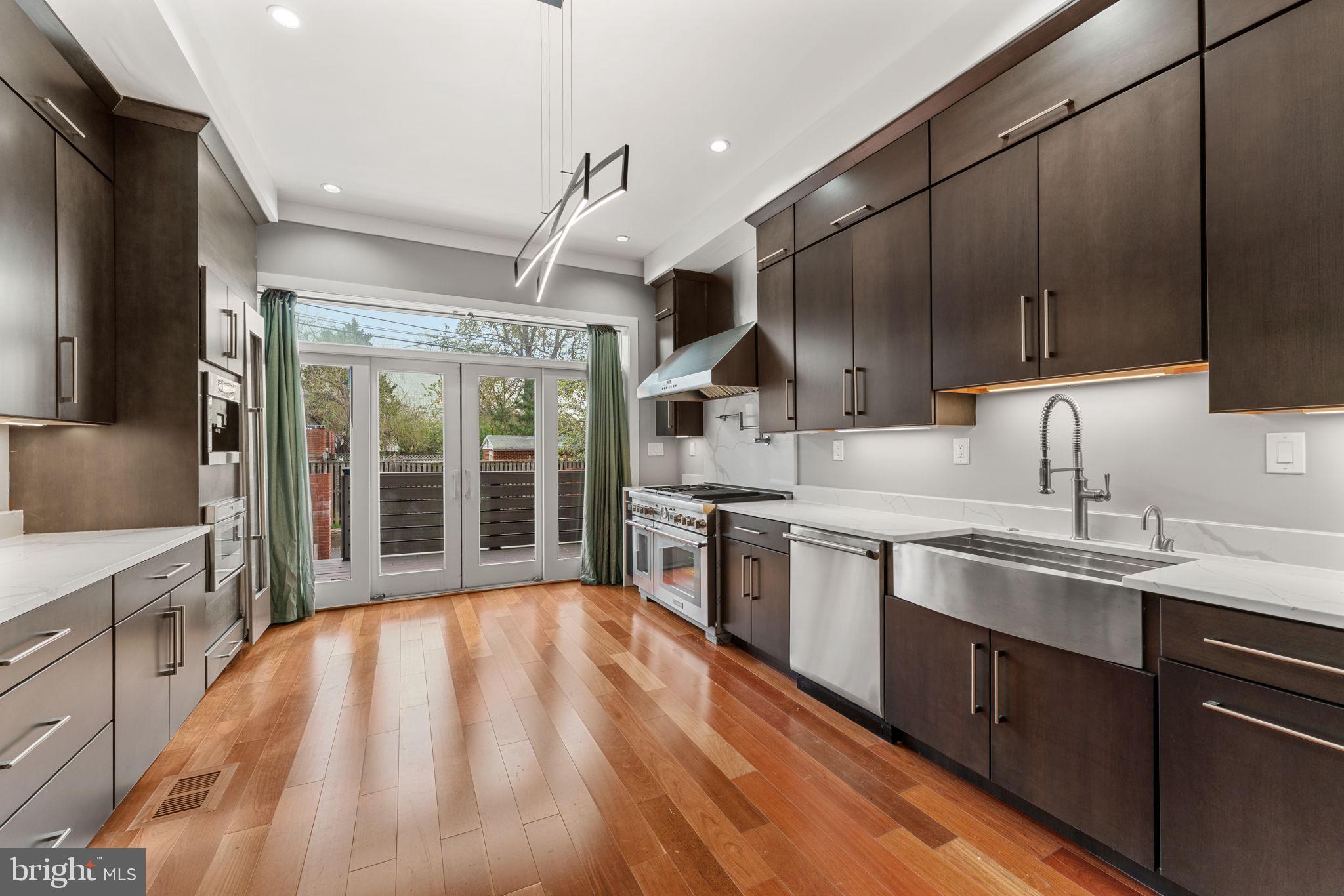 LEDROIT PARK - Residential Lease