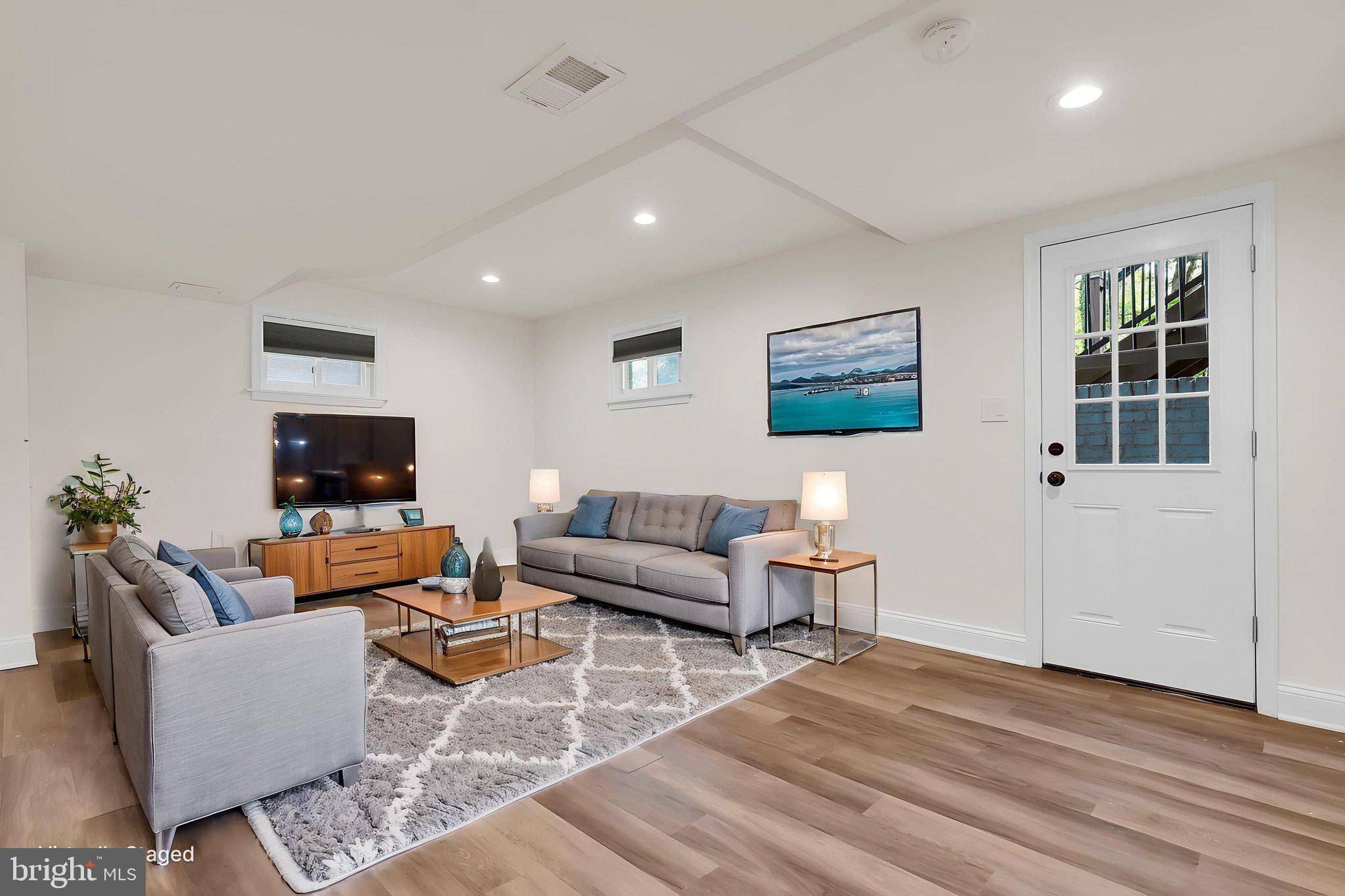 SLIGO PARK HILLS - Residential