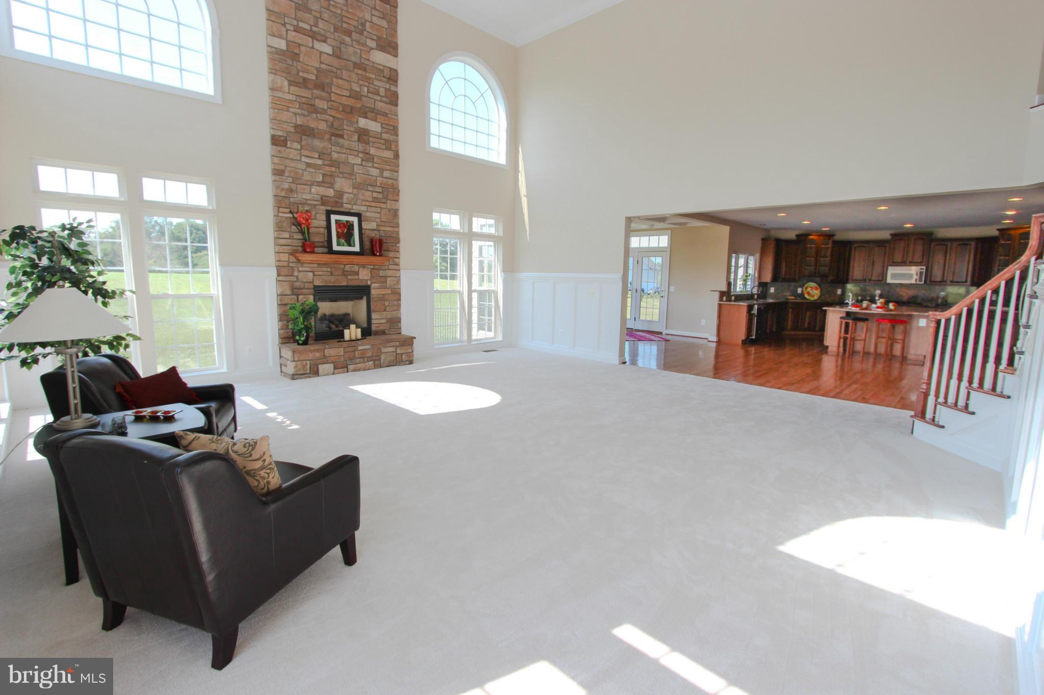 HAMILTON STATION ESTATES - Residential