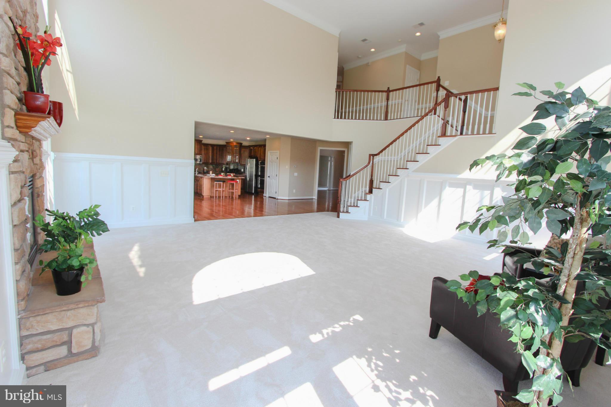 HAMILTON STATION ESTATES - Residential