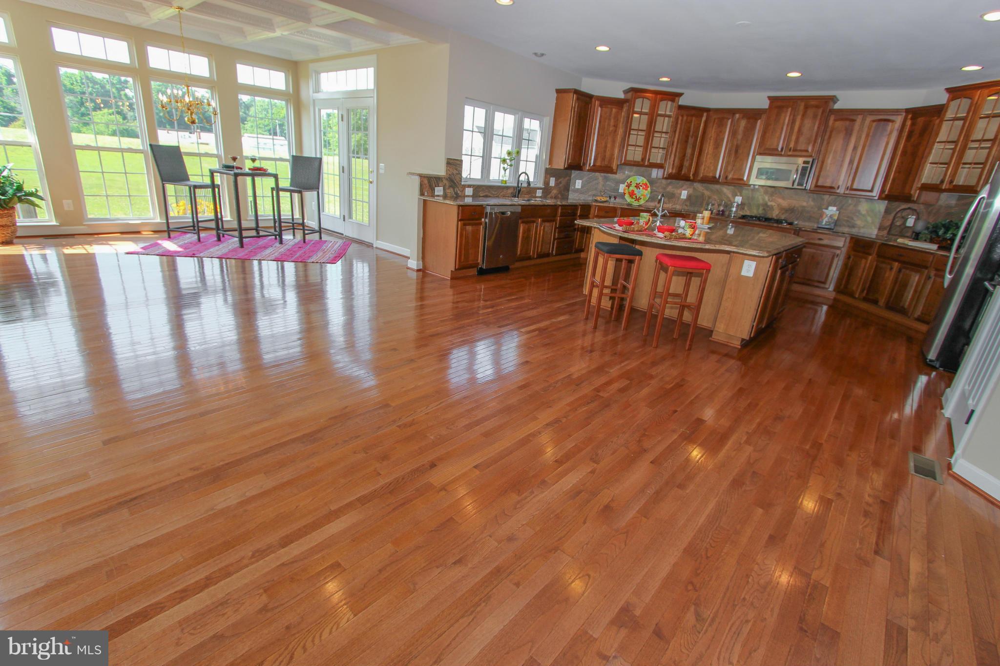 HAMILTON STATION ESTATES - Residential