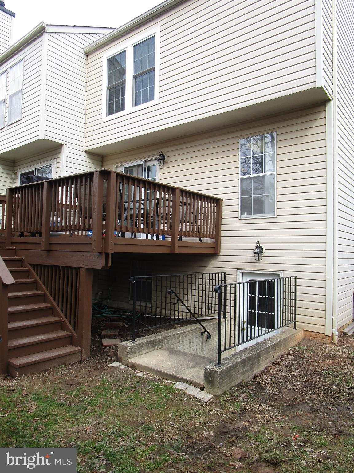 PINEY ORCHARD - Residential Lease