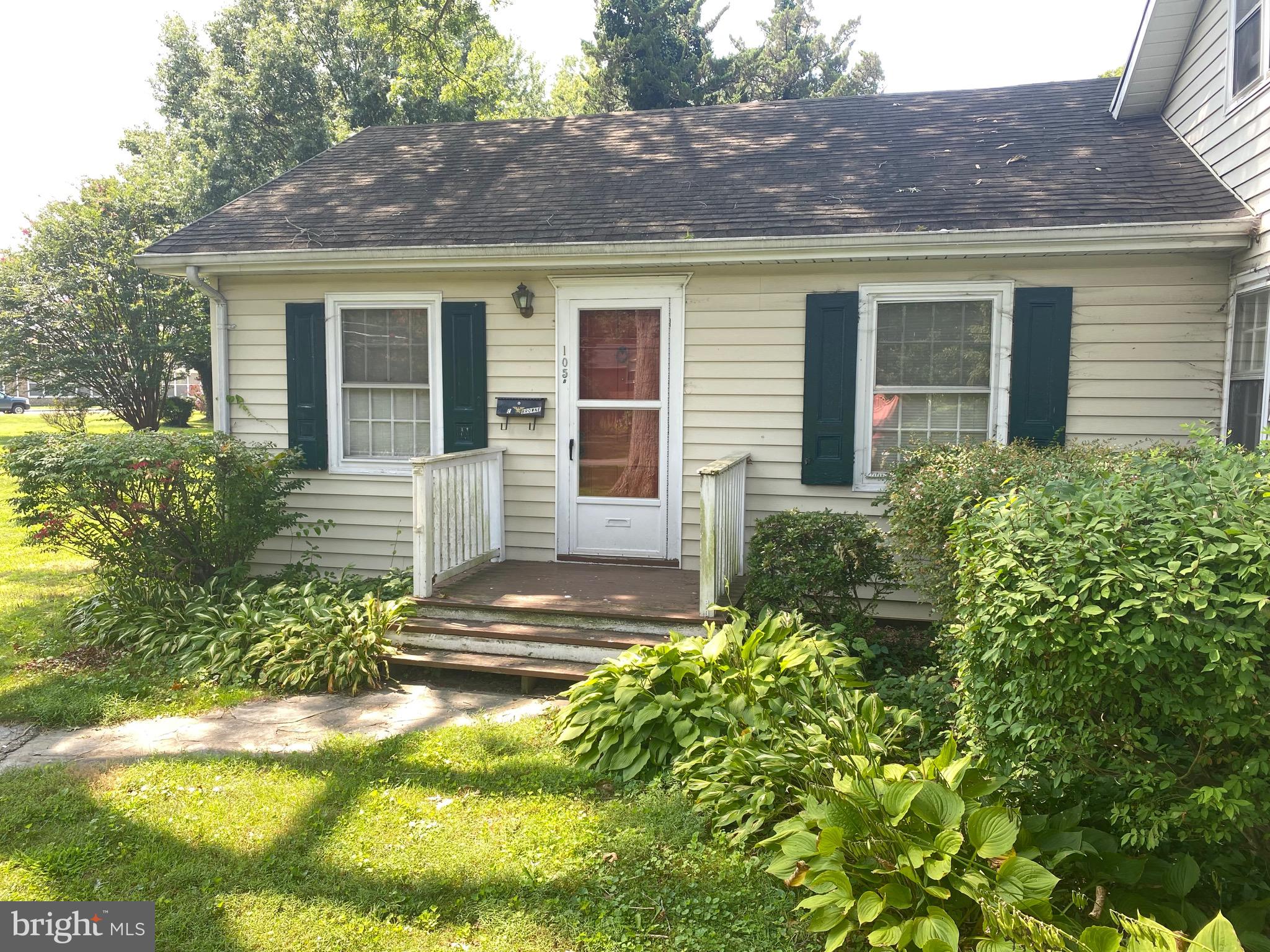 ELKTON - Residential