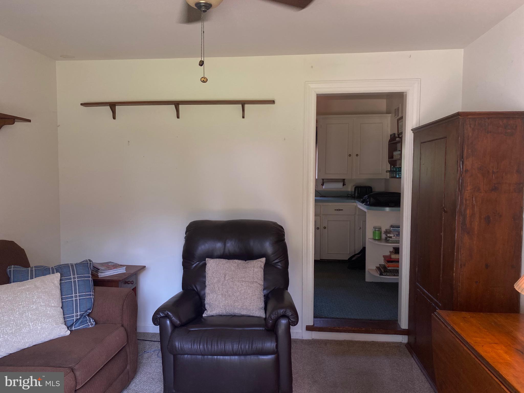 ELKTON - Residential