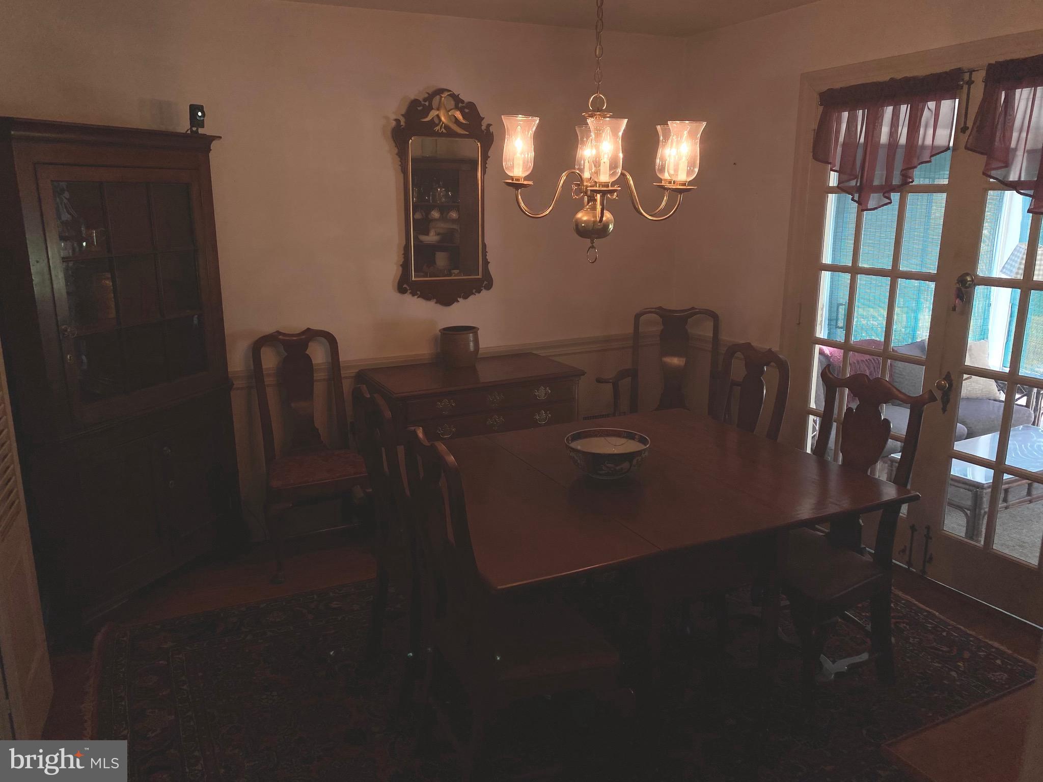 ELKTON - Residential