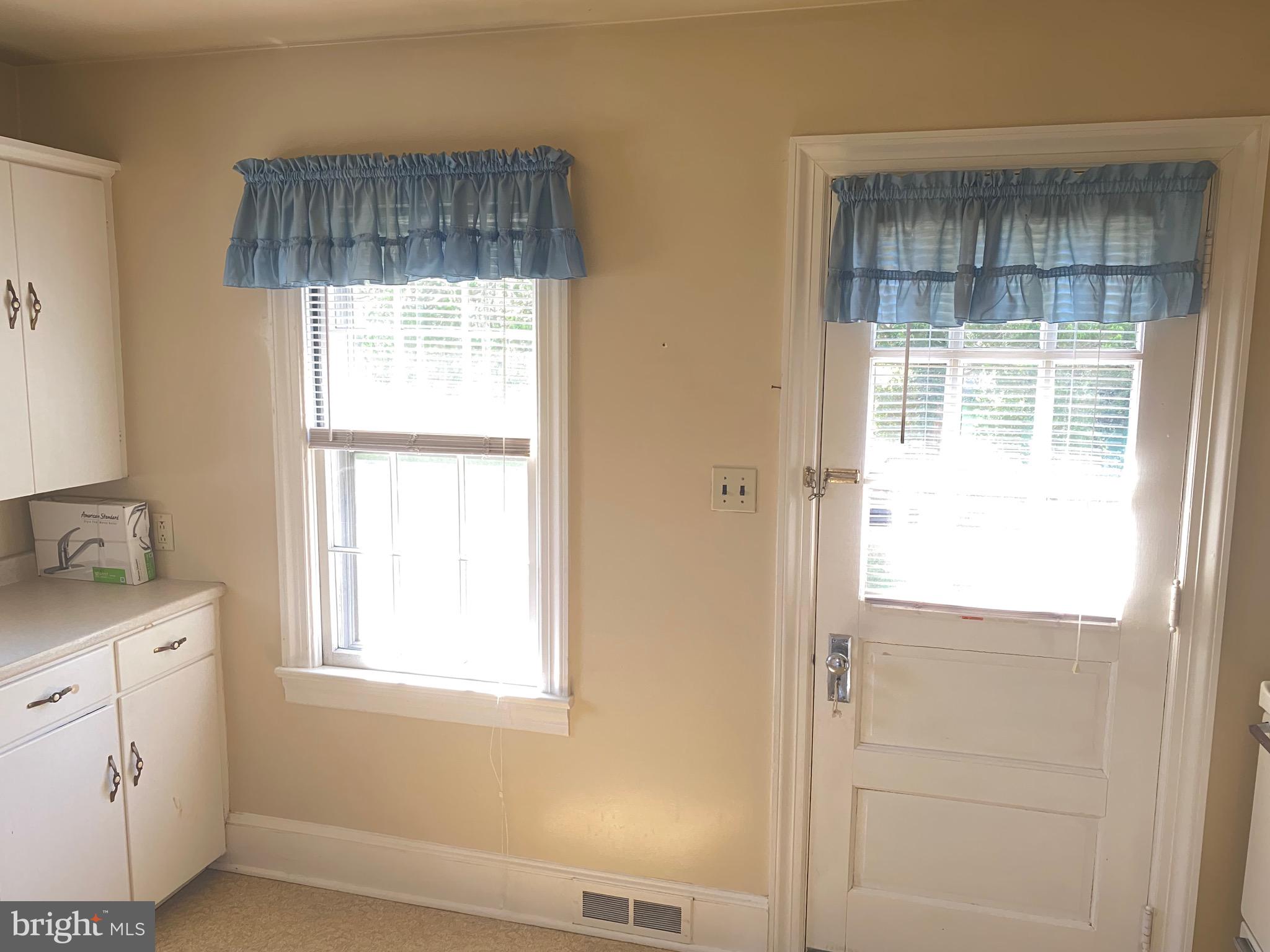 ELKTON - Residential