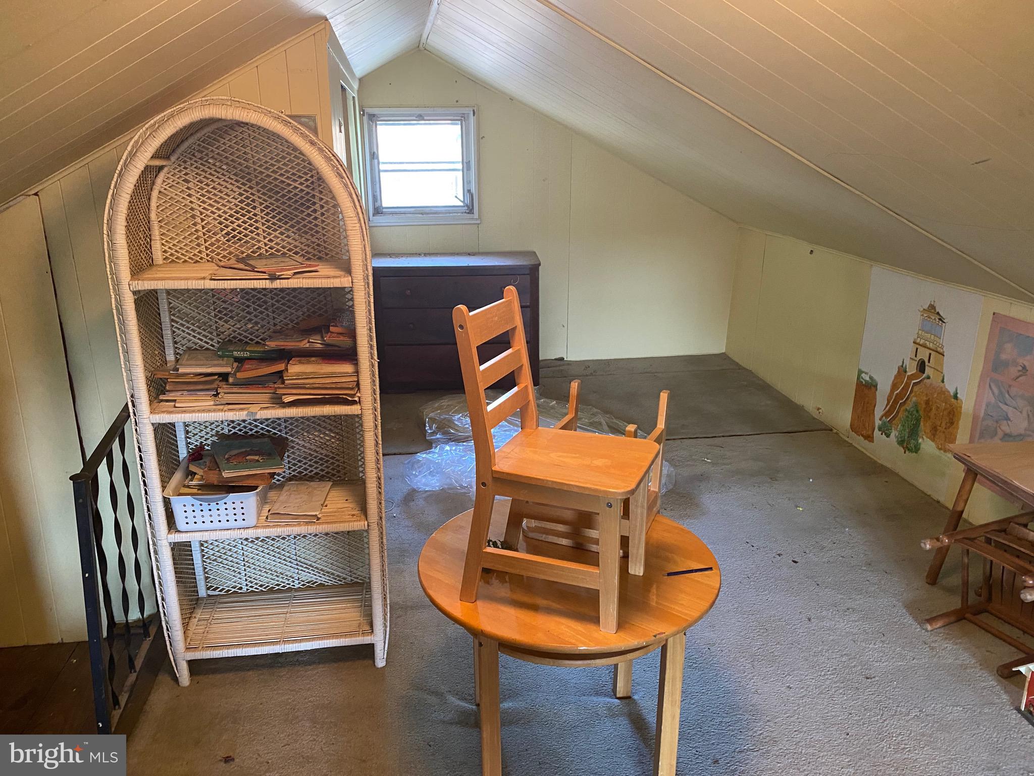 ELKTON - Residential