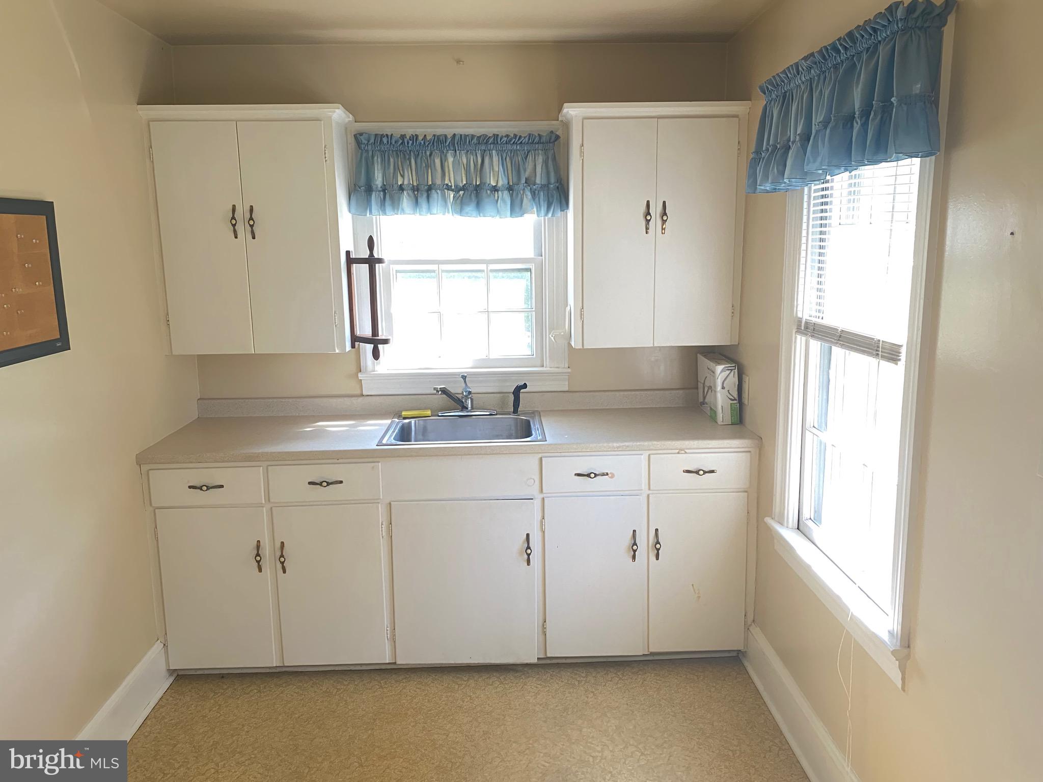 ELKTON - Residential