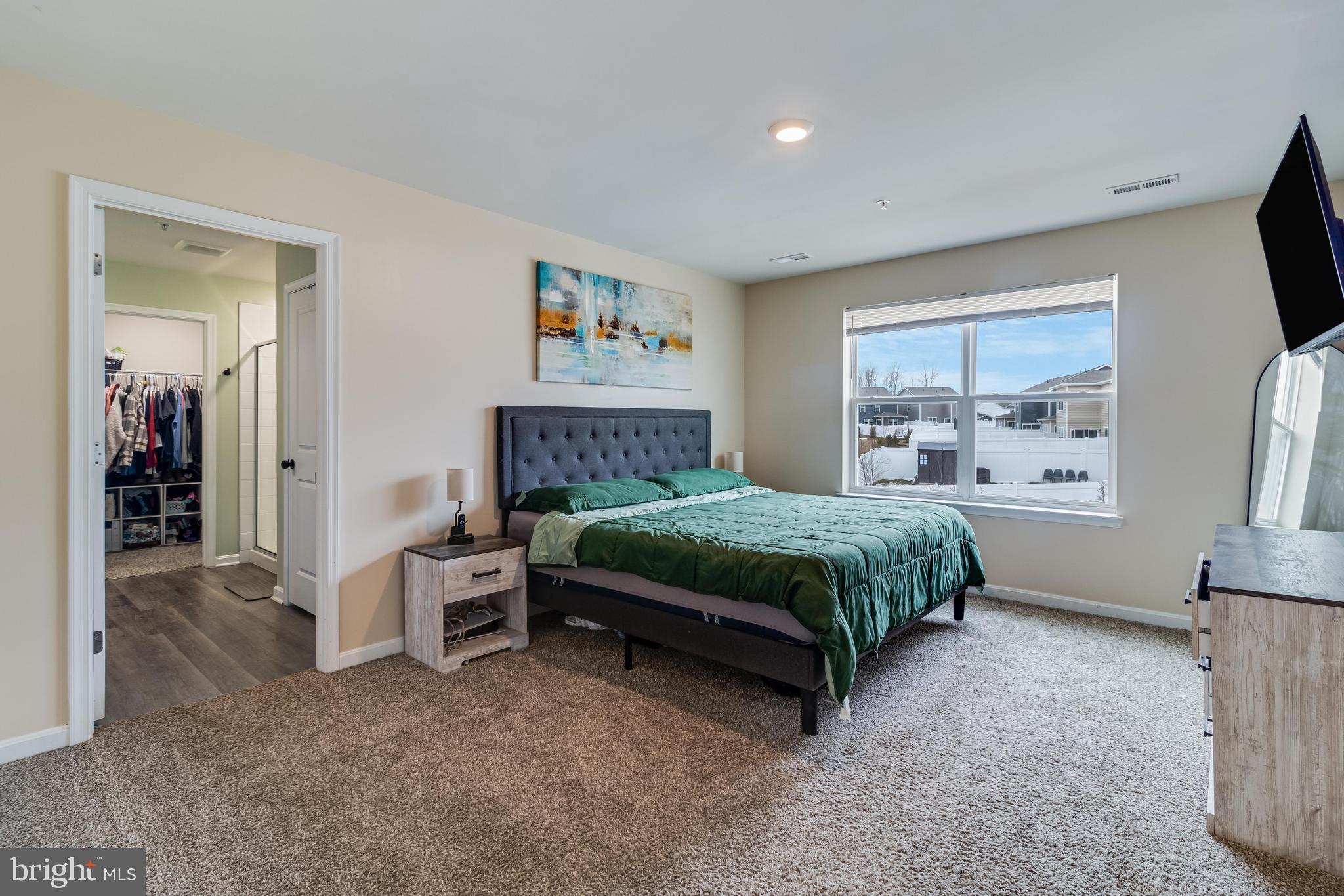 PINEGROVE - Residential Lease