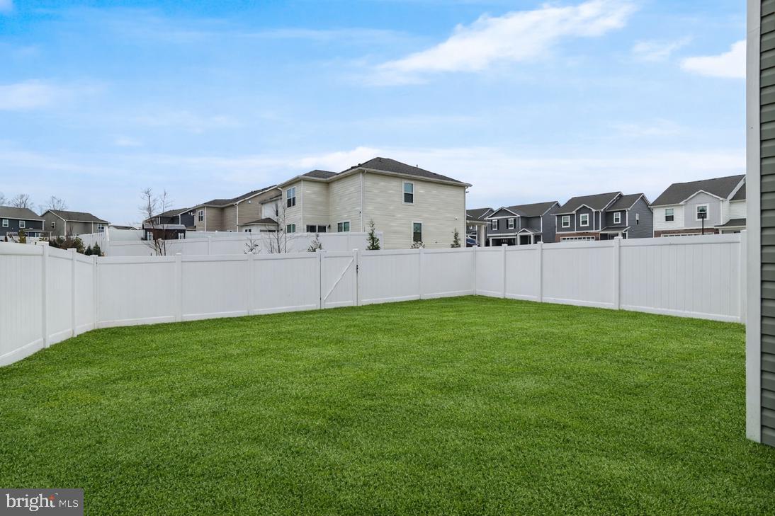 PINEGROVE - Residential Lease