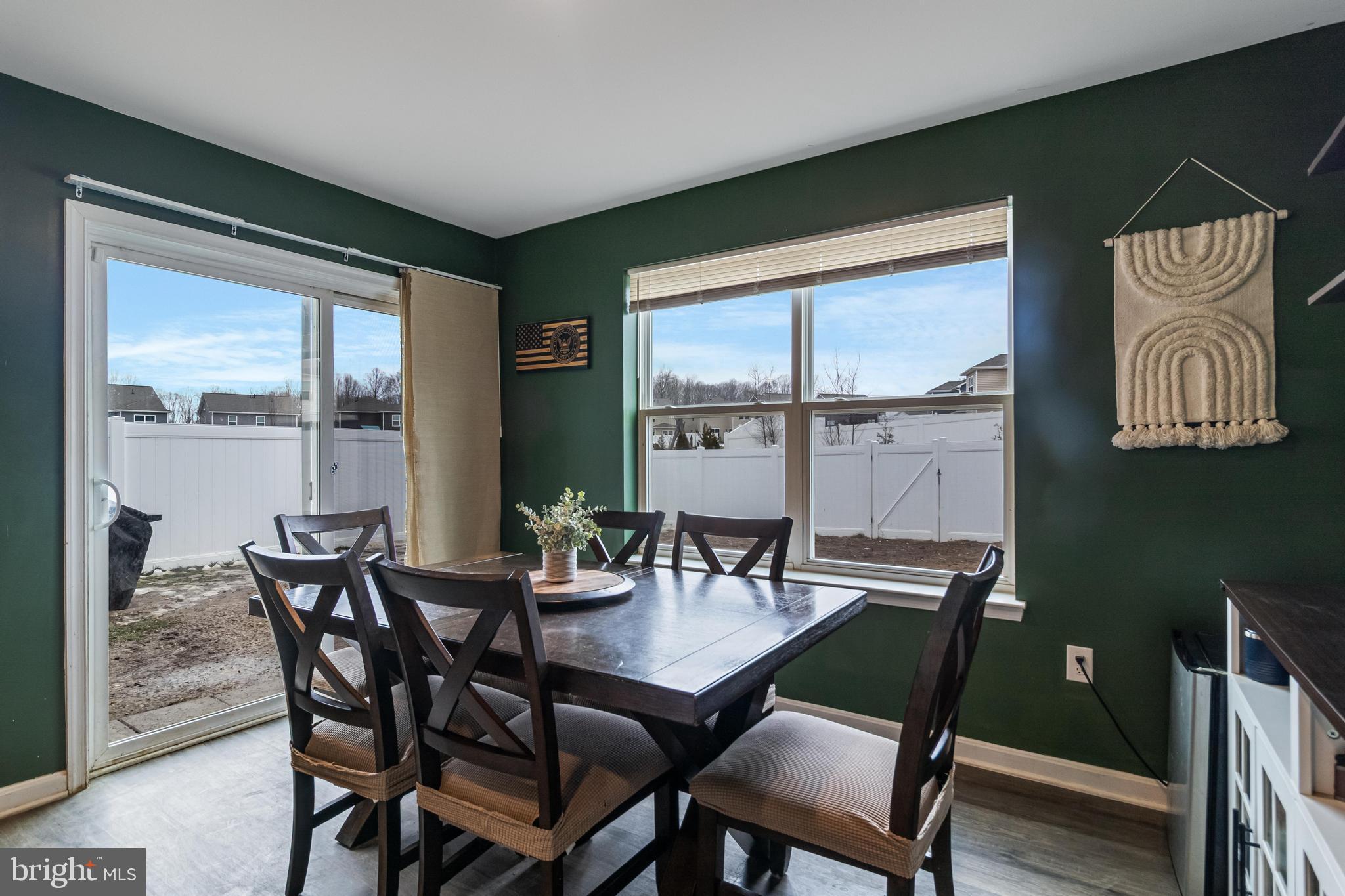 PINEGROVE - Residential Lease