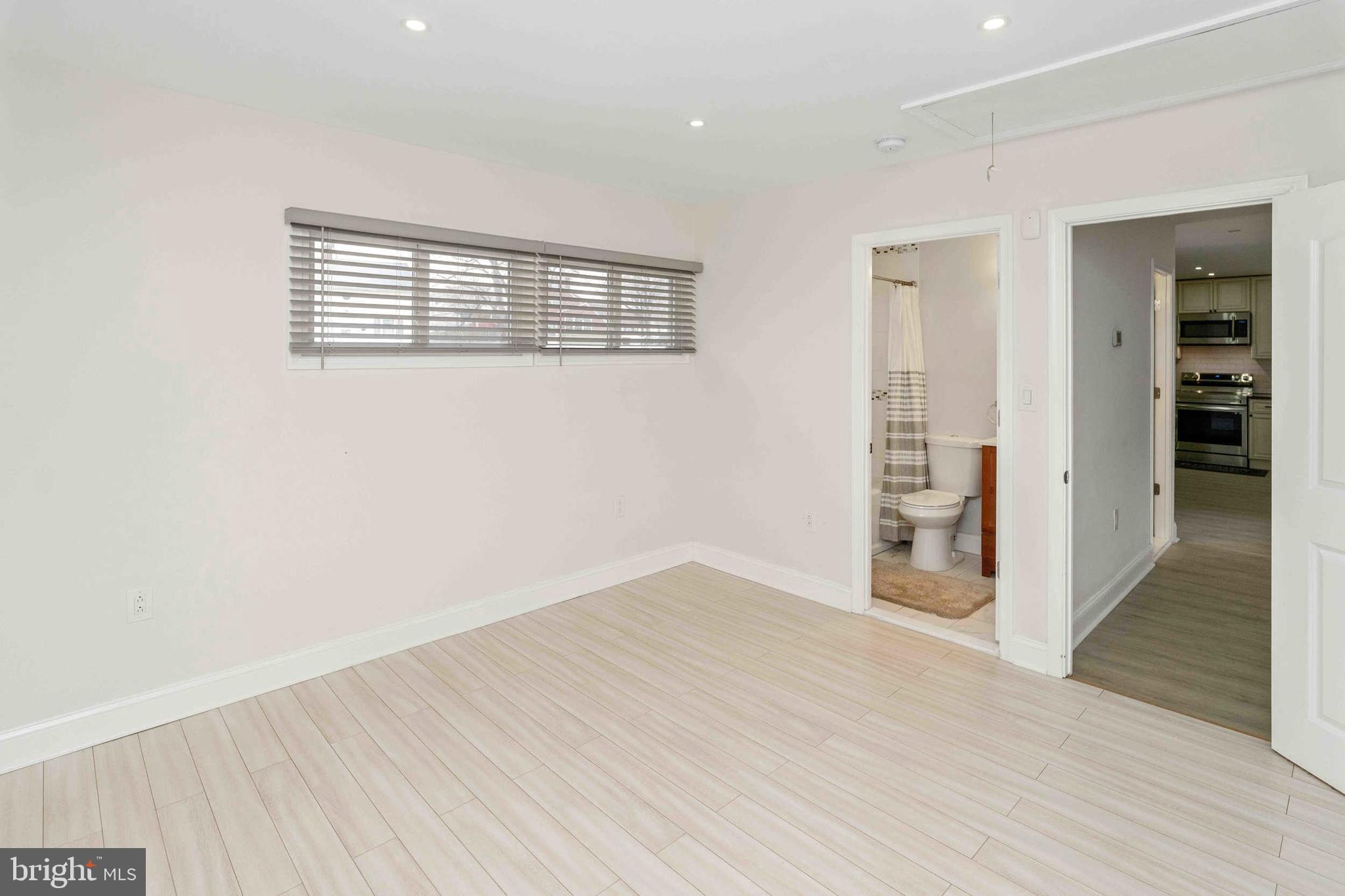 INDIAN CREEK - Residential