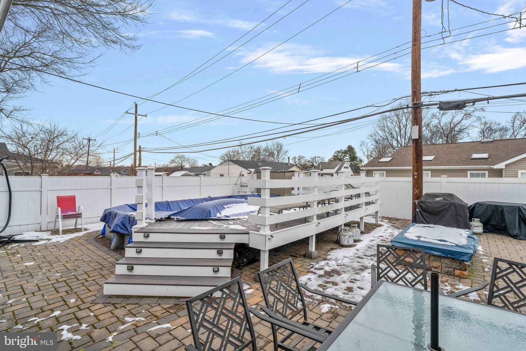 INDIAN CREEK - Residential