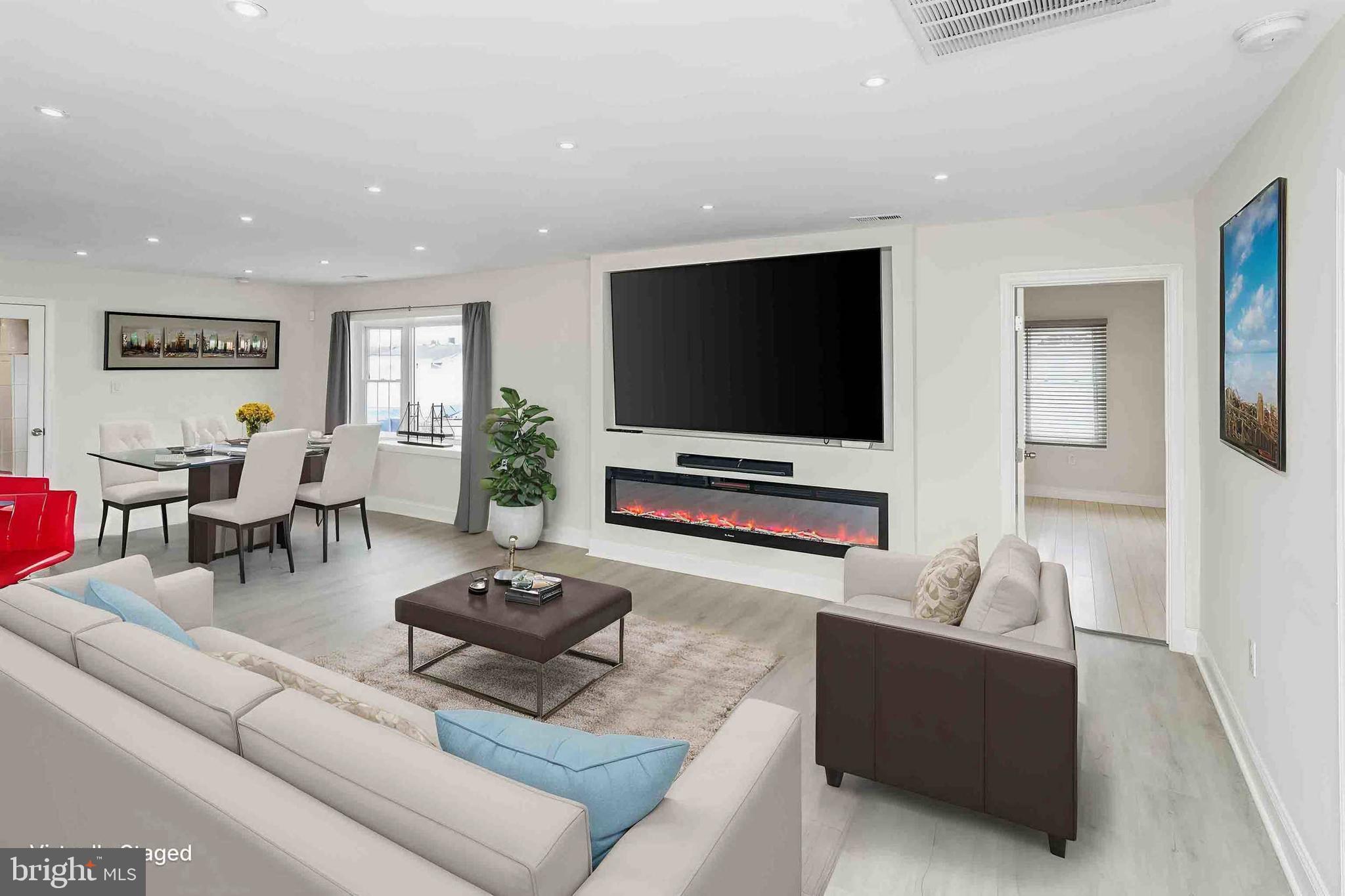 INDIAN CREEK - Residential