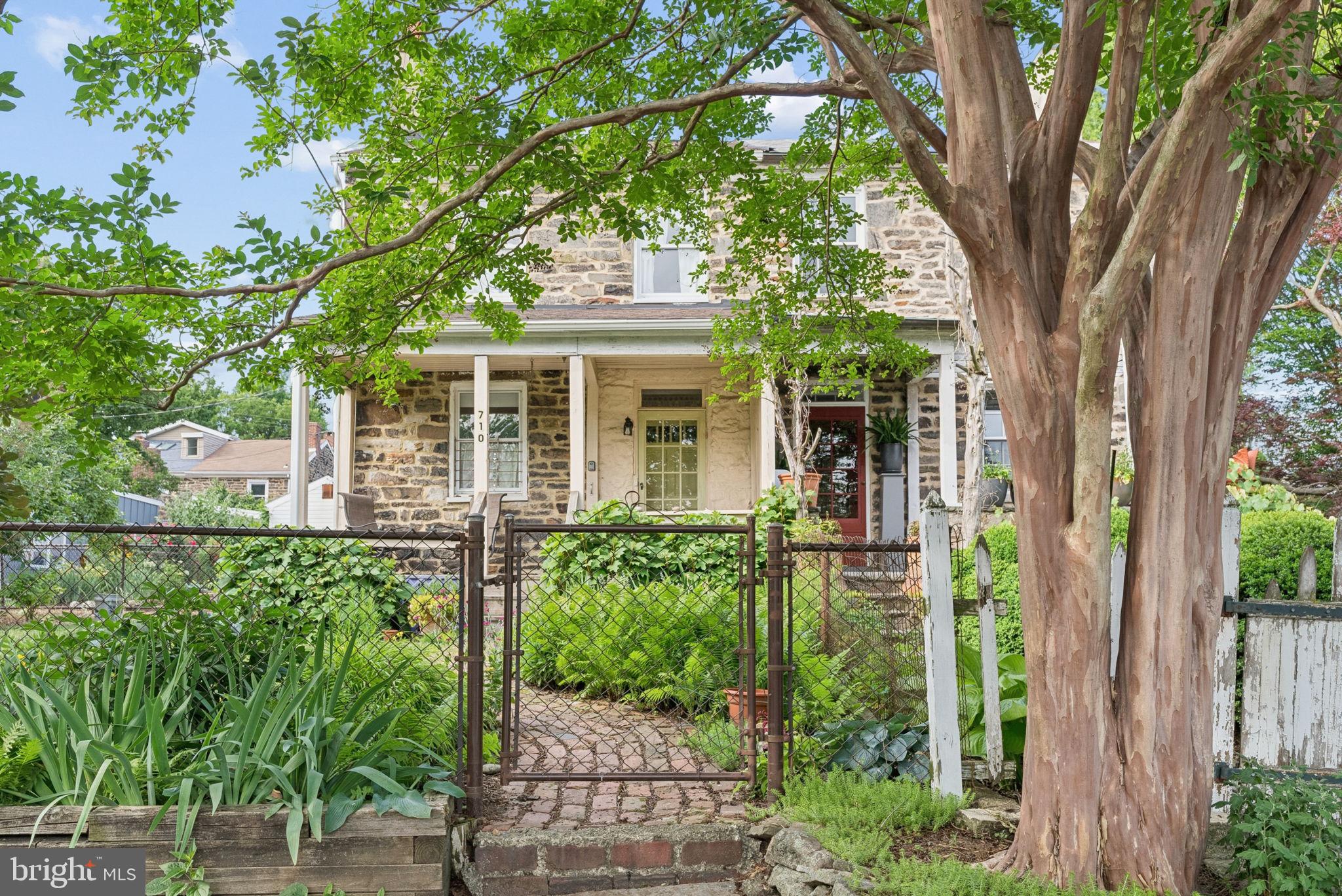 710 PURITAN STREET