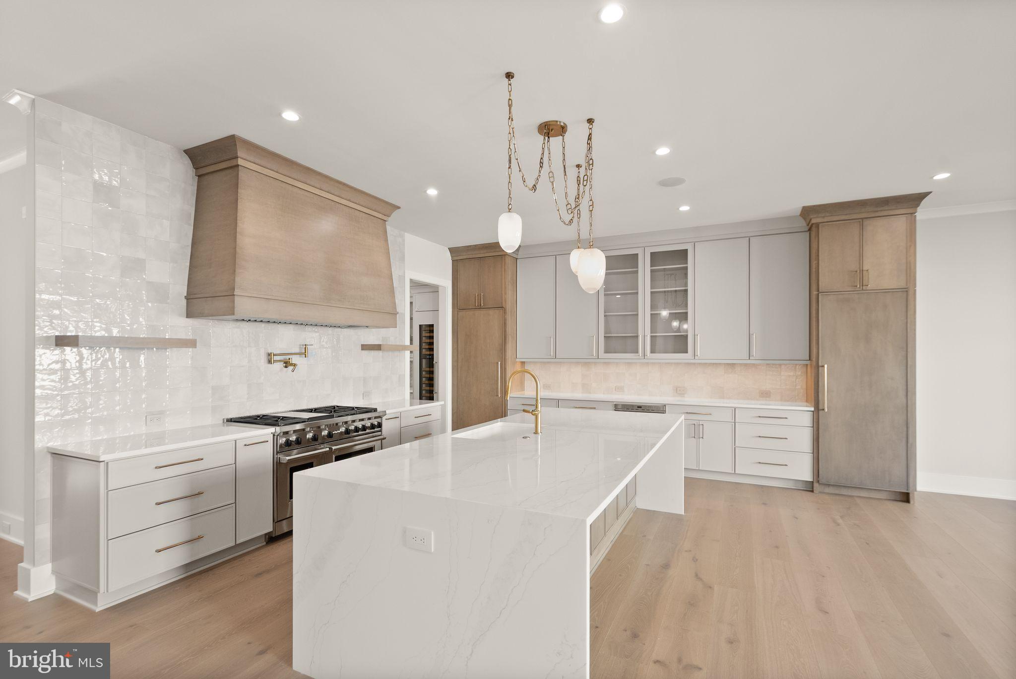 EL NIDO ESTATES - Residential